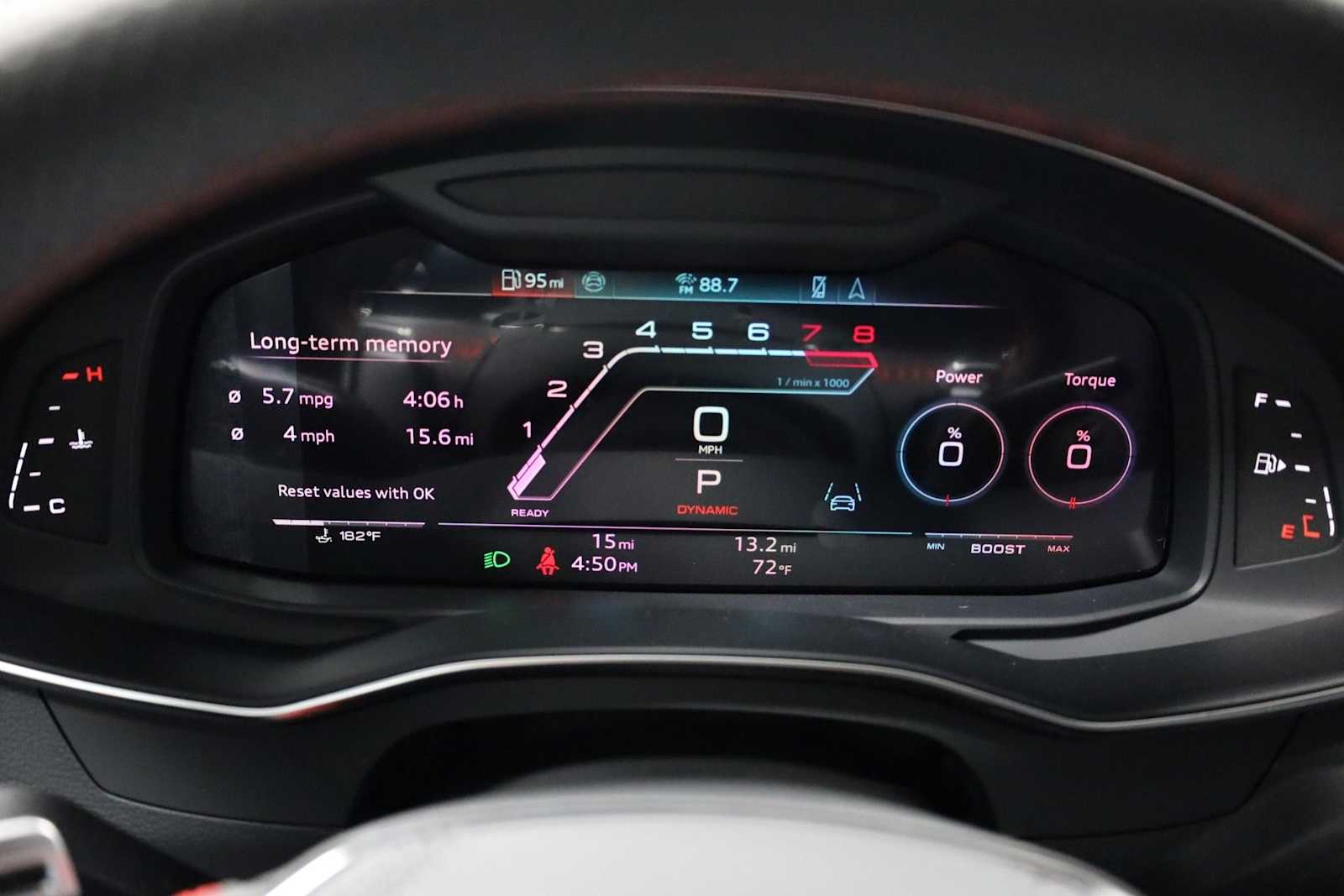 Thumbnail: 2026 Audi RS 7 - 22