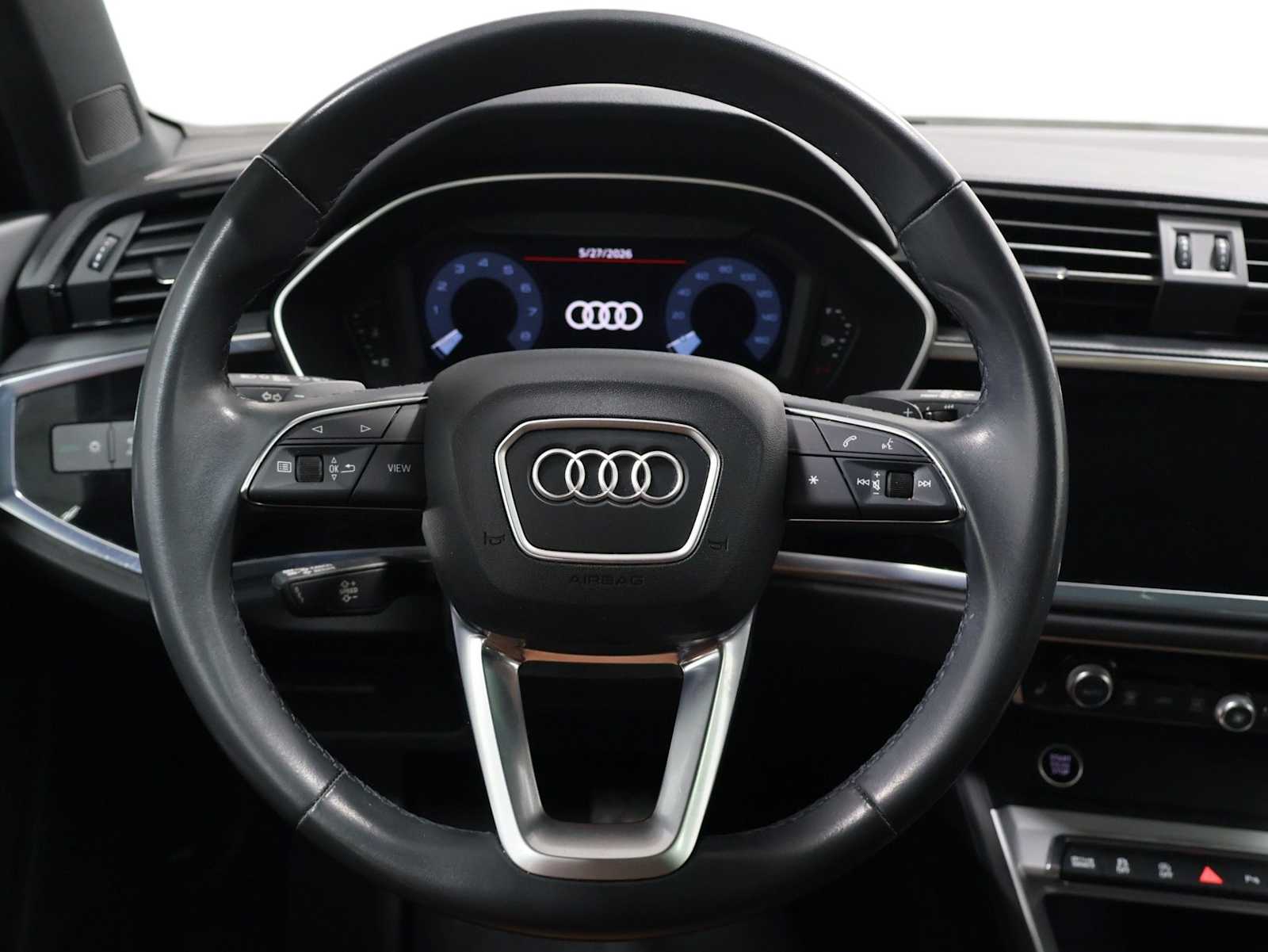 Thumbnail: 2023 Audi Q3 - 21