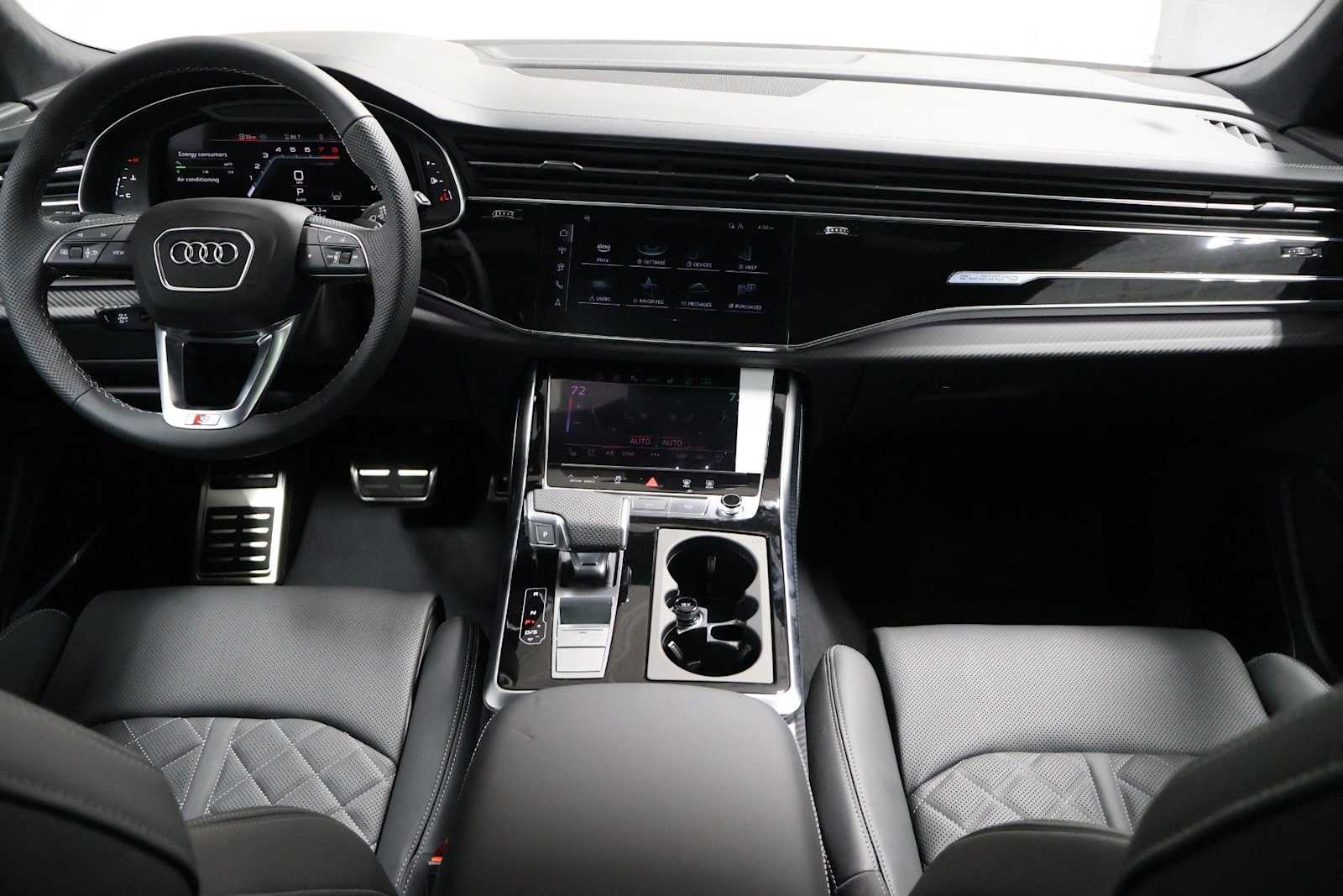 Thumbnail: 2026 Audi SQ8 - 24