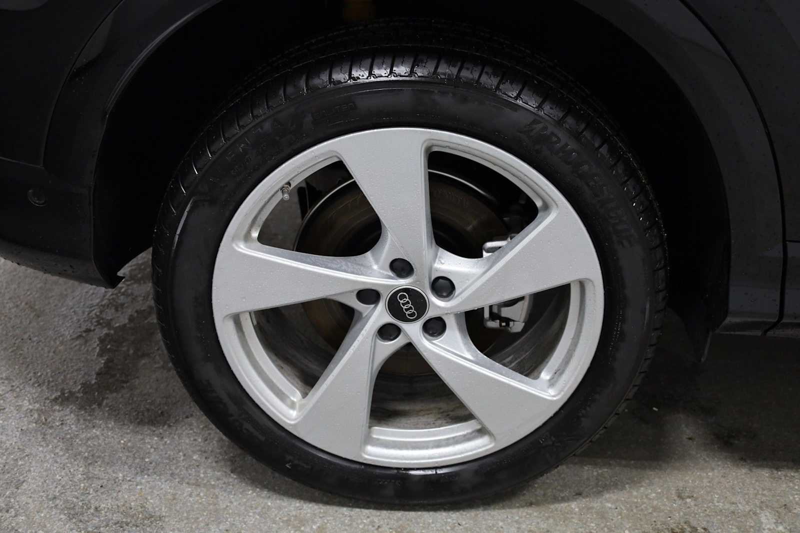 Thumbnail: 2025 Audi Q5 - 36