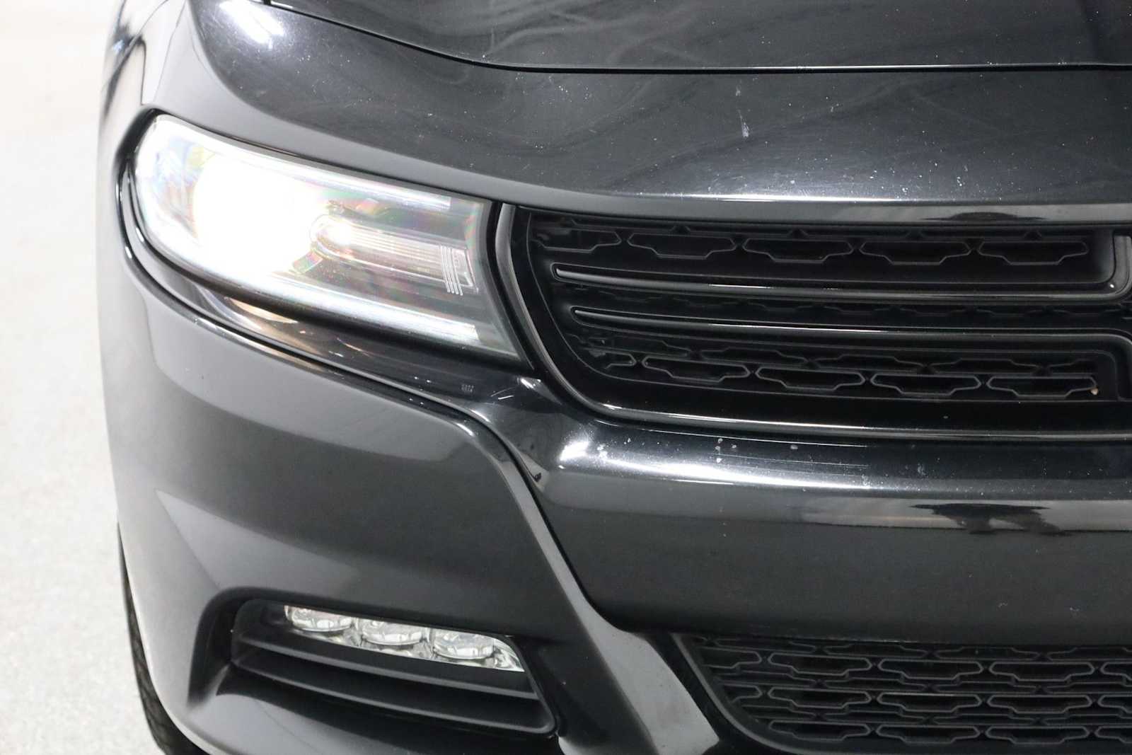 Thumbnail: 2018 Dodge Charger - 15