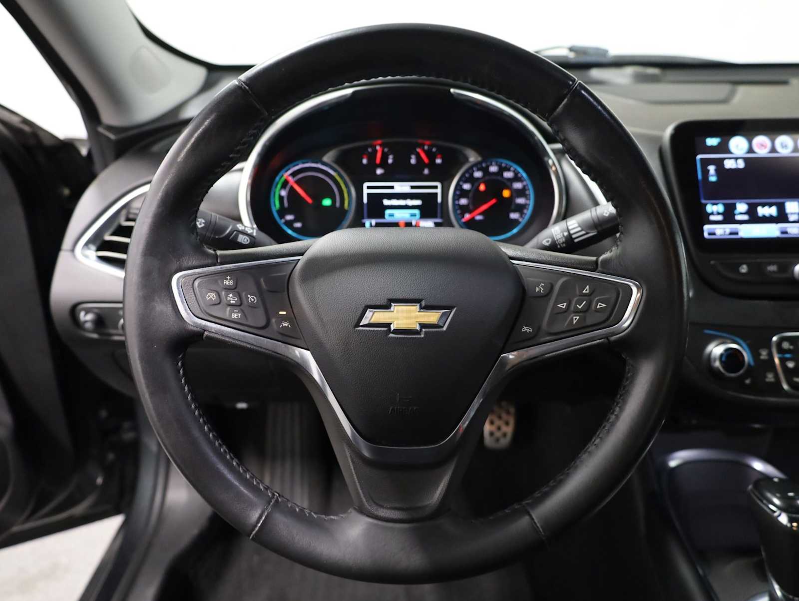 Thumbnail: 2017 Chevrolet Malibu - 22