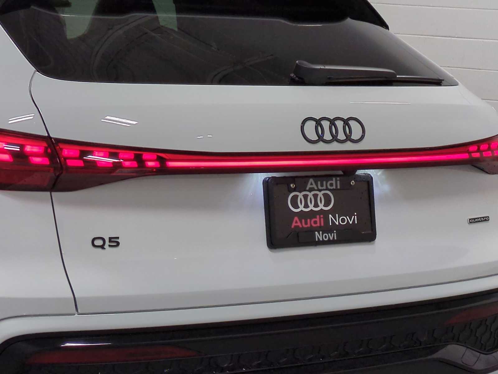 Thumbnail: 2026 Audi Q5 - 8
