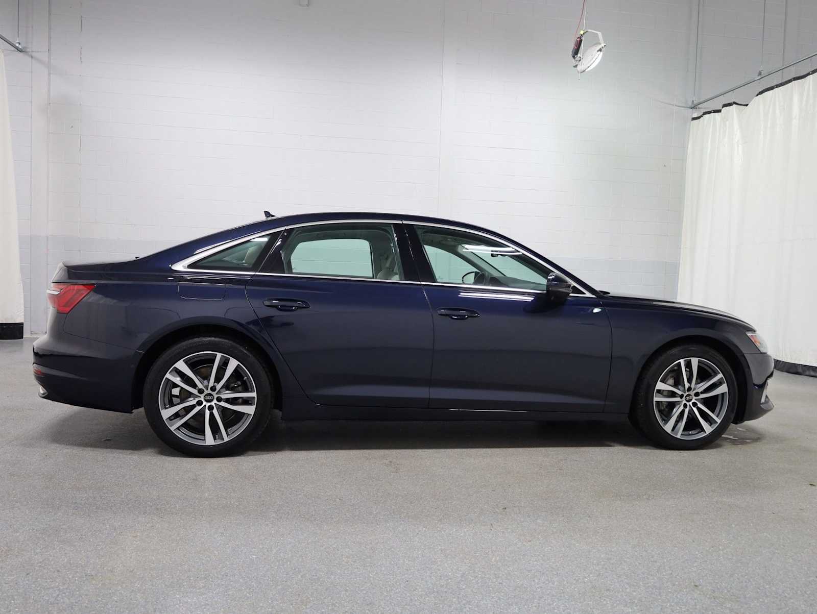 Thumbnail: 2023 Audi A6 - 10