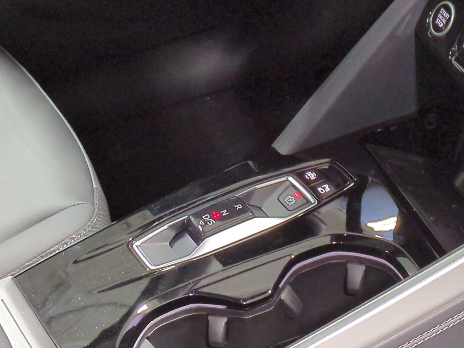 Thumbnail: 2026 Audi Q5 - 20