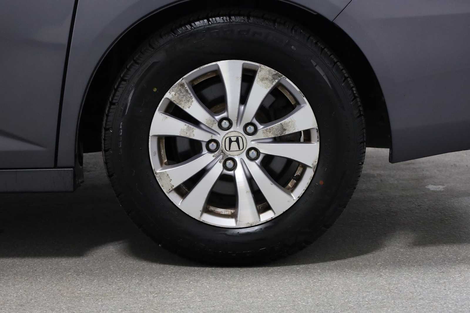 Thumbnail: 2015 Honda Odyssey - 36