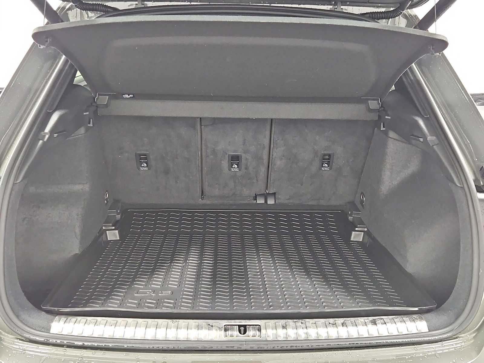 Thumbnail: 2023 Audi Q3 - 38