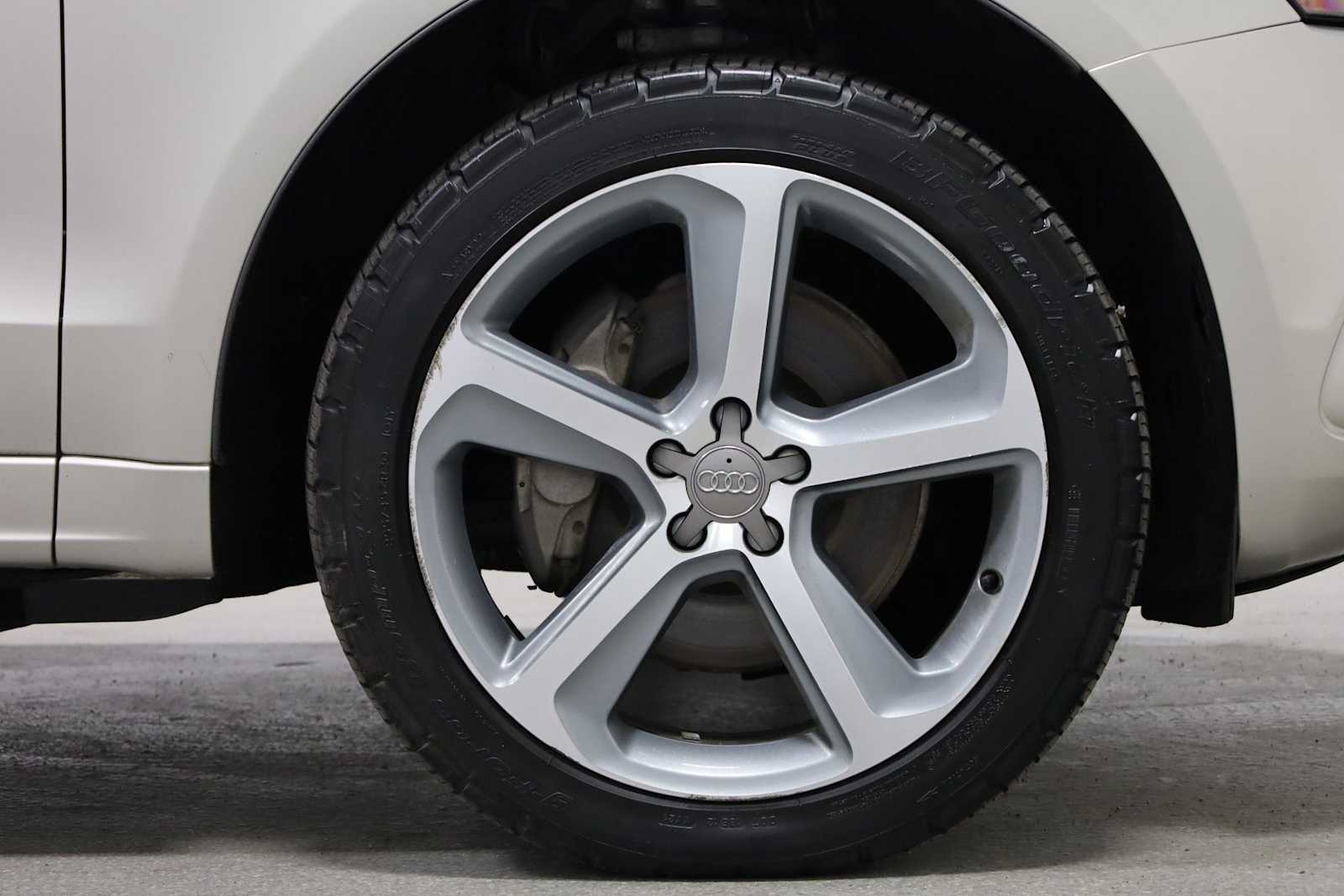 Thumbnail: 2014 Audi Q5 - 12