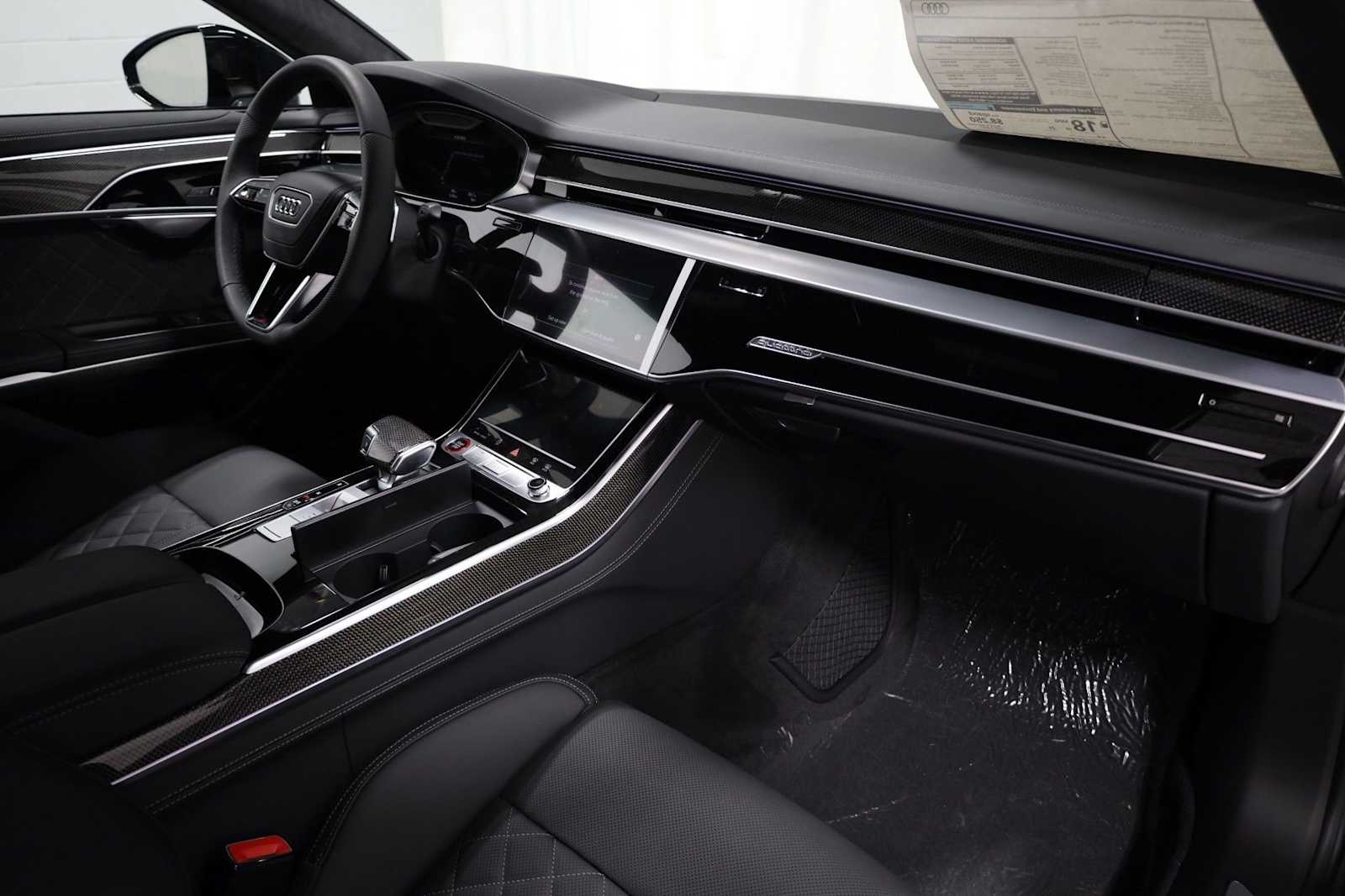 Thumbnail: 2025 Audi S8 - 6