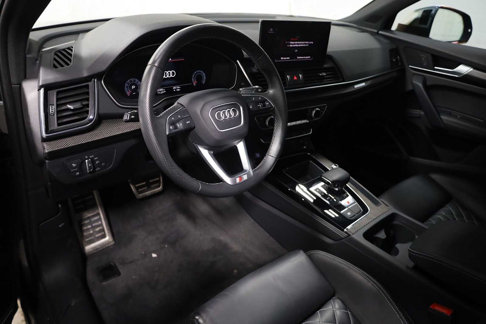 Thumbnail: 2023 Audi SQ5 - 4