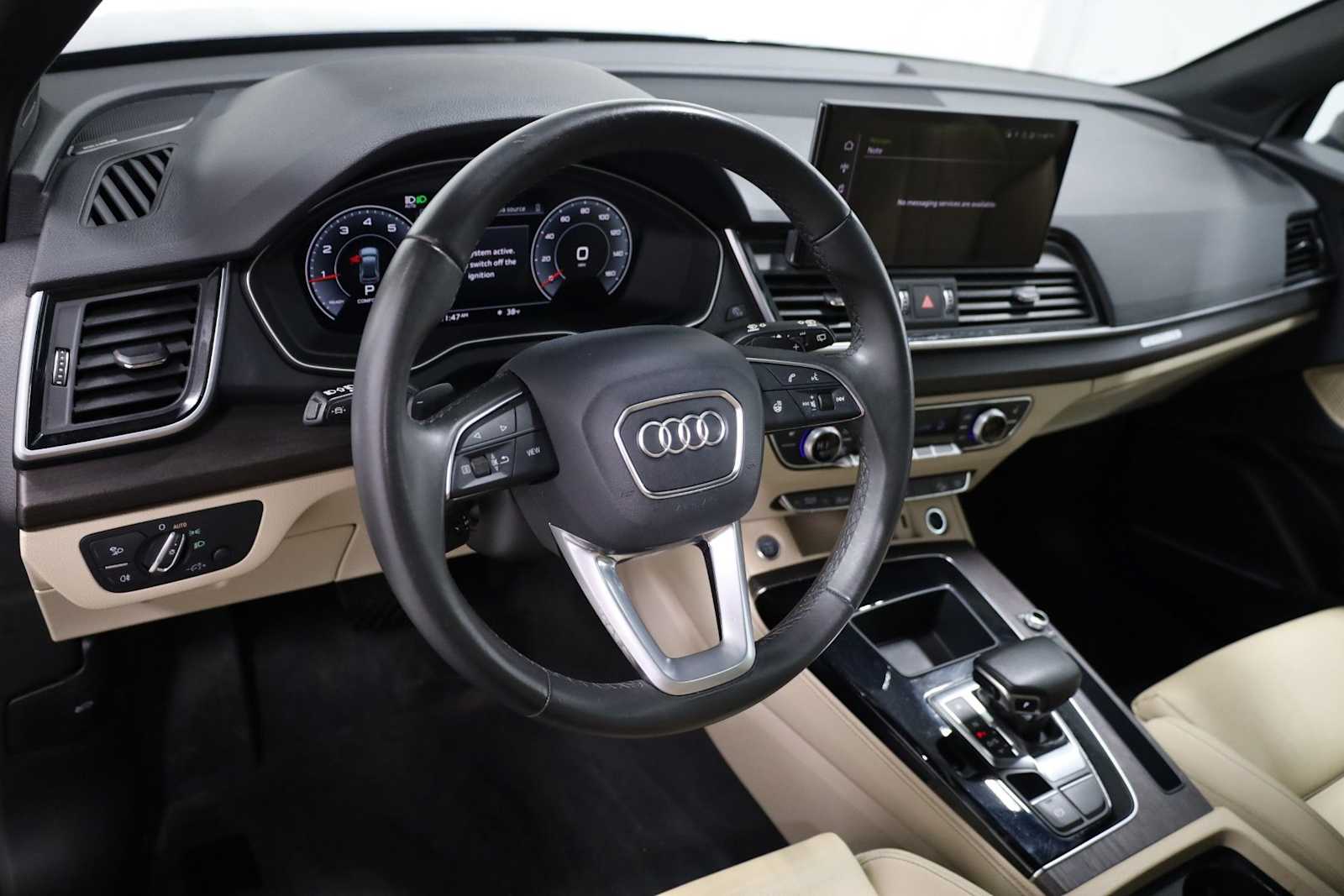 Thumbnail: 2023 Audi Q5 - 4