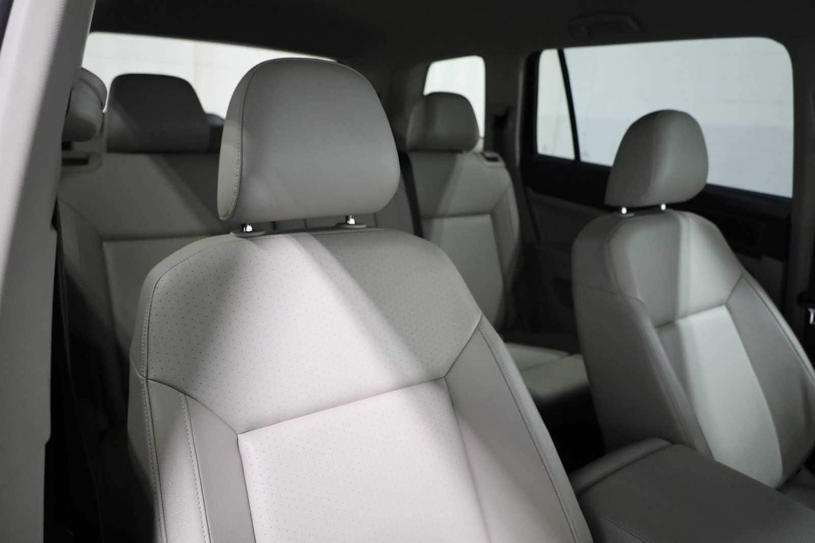 Thumbnail: 2019 Volkswagen Atlas - 20