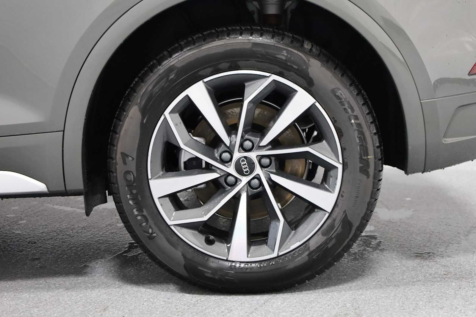2024 Audi Q5 e Premium 29