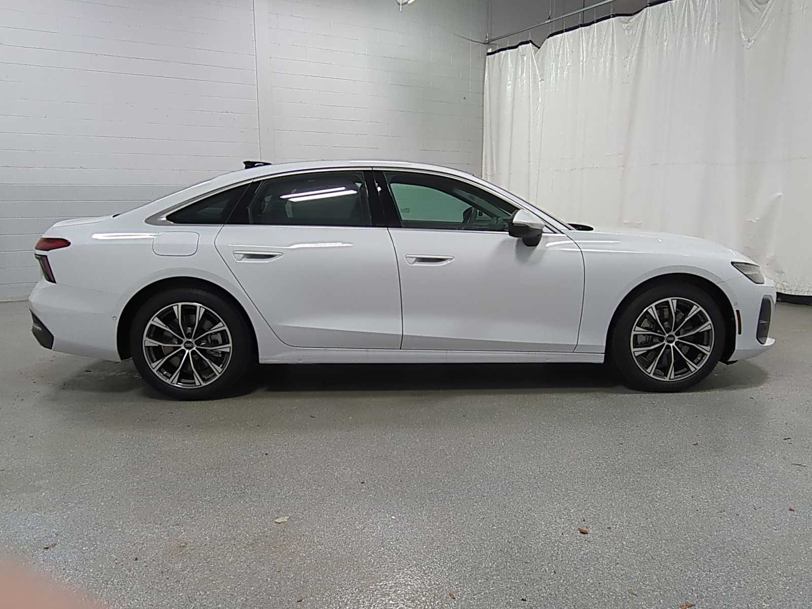 Thumbnail: 2026 Audi A6 - 10