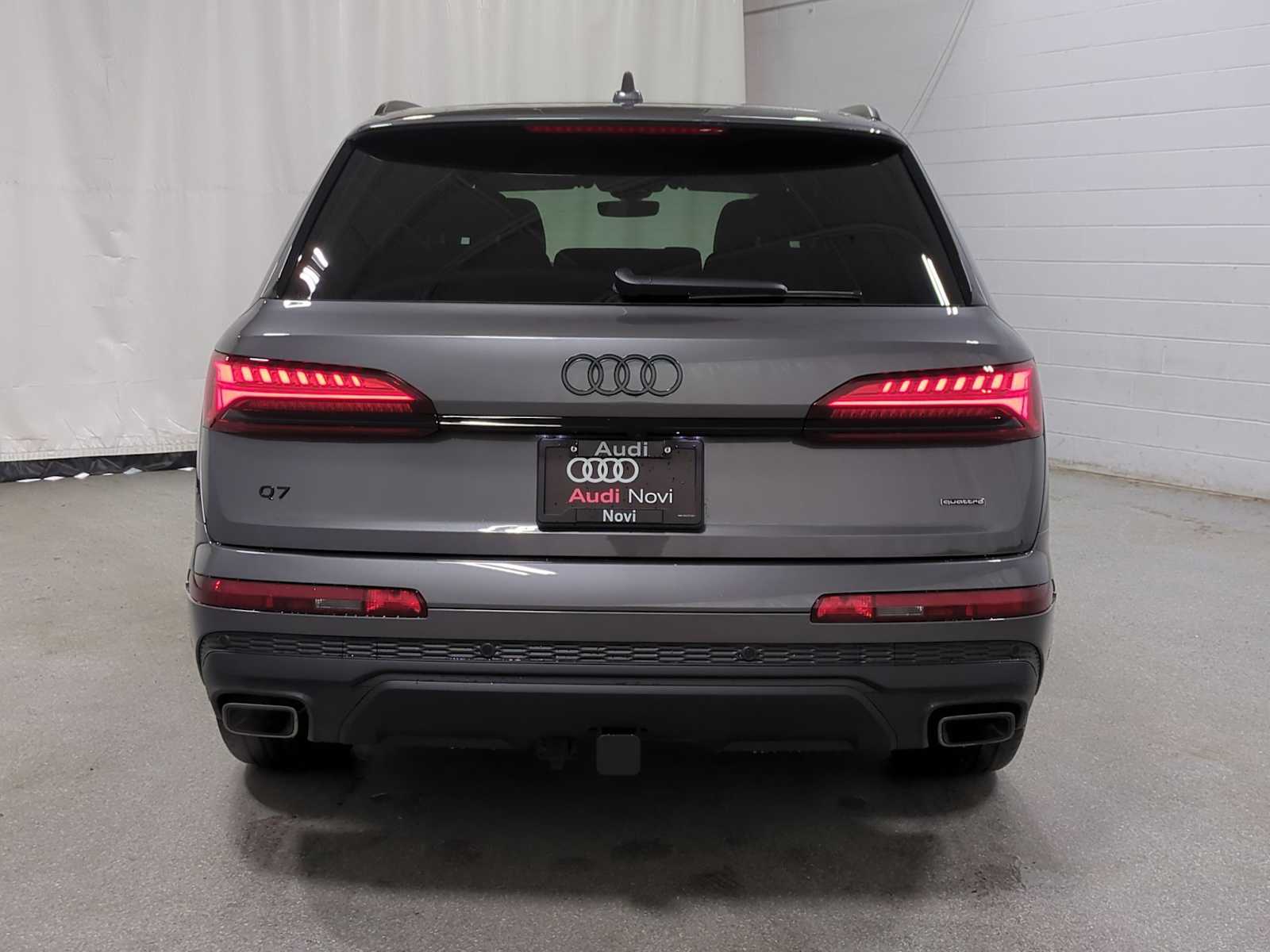 Thumbnail: 2026 Audi Q7 - 7