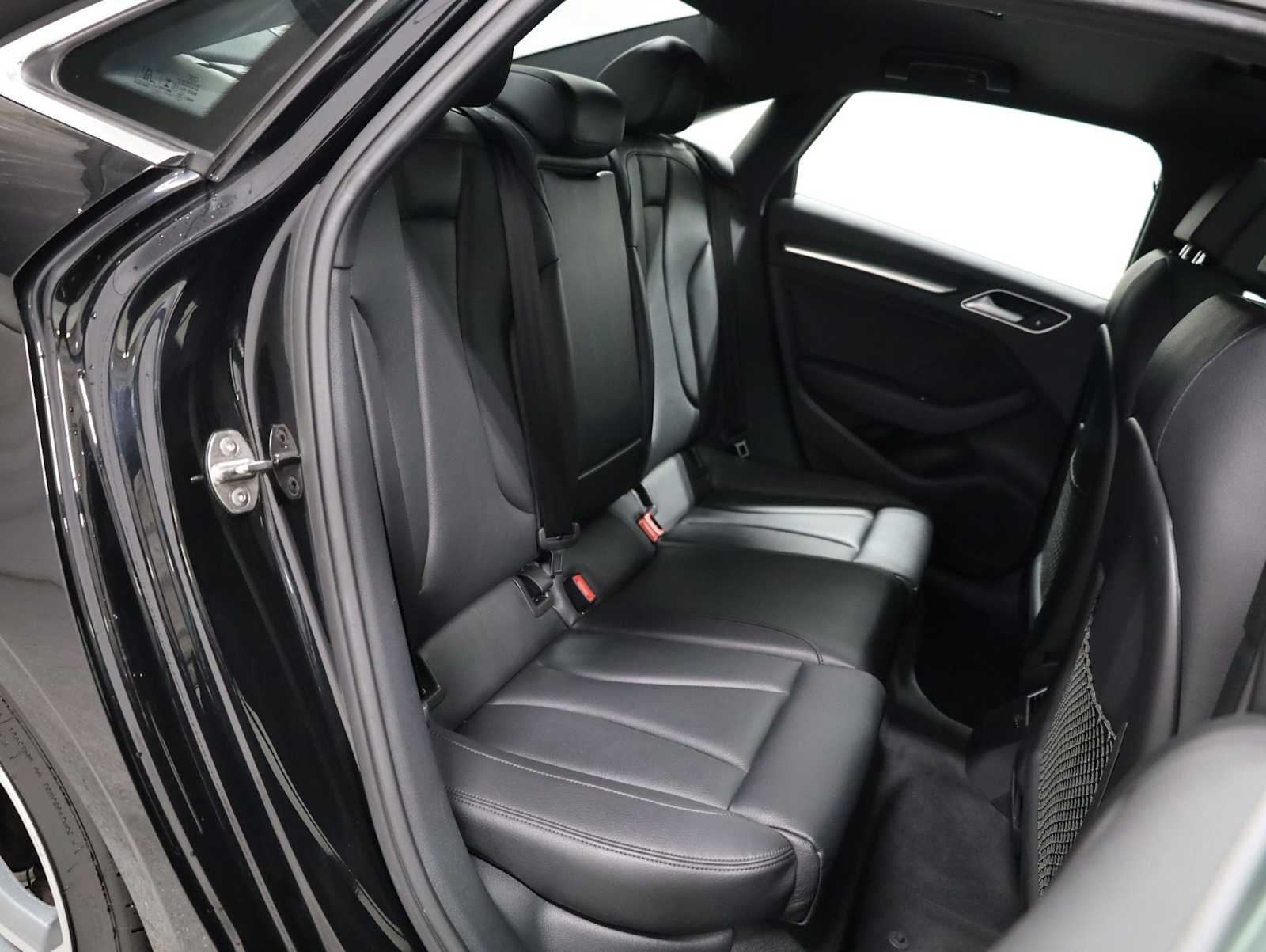 Thumbnail: 2018 Audi A3 - 35