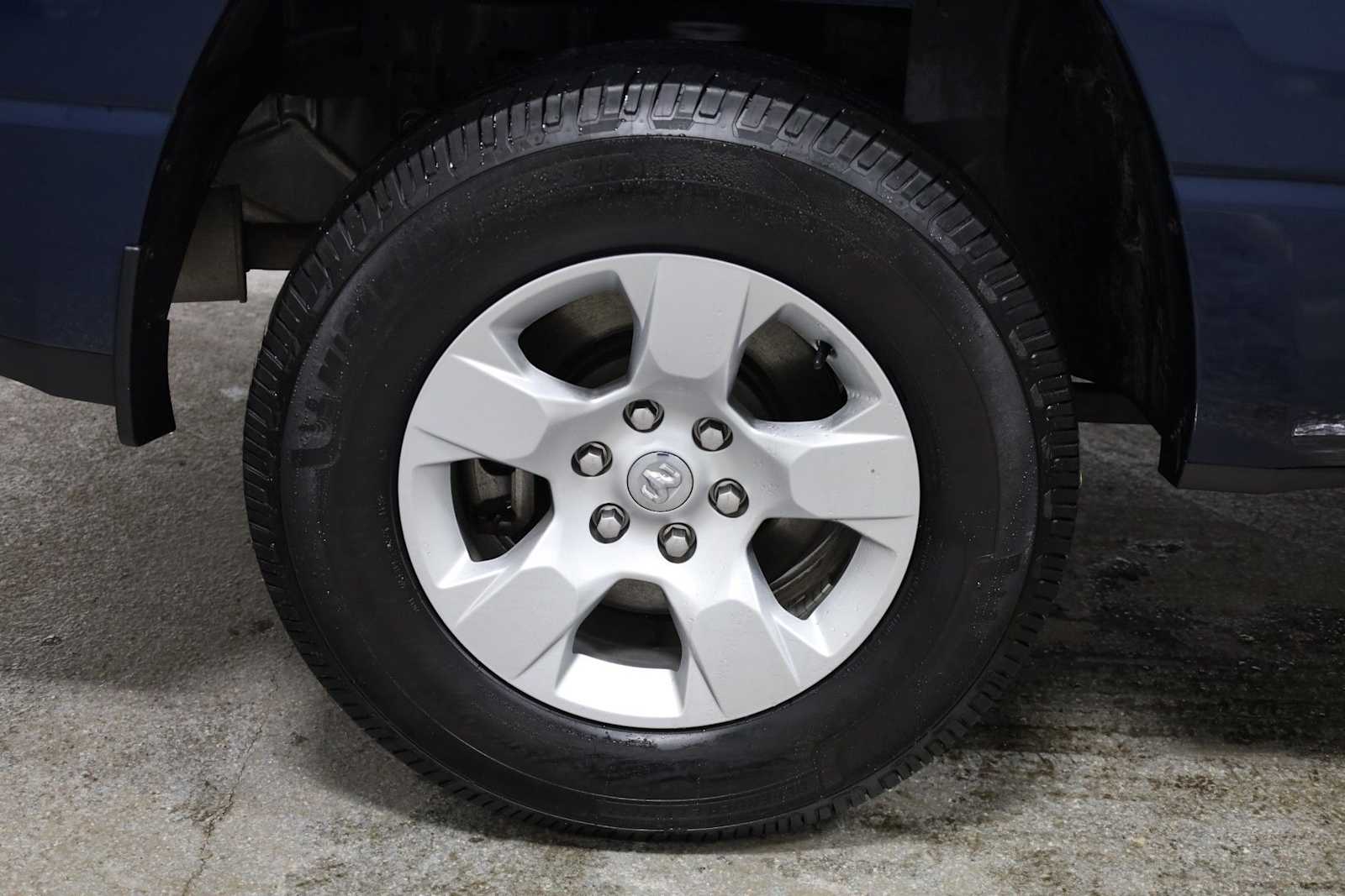 Thumbnail: 2020 RAM 1500 - 33