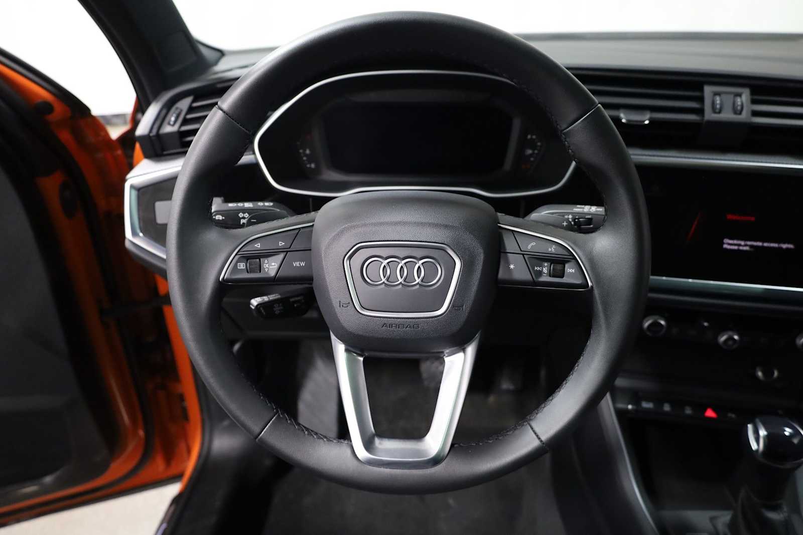 Thumbnail: 2025 Audi Q3 - 22