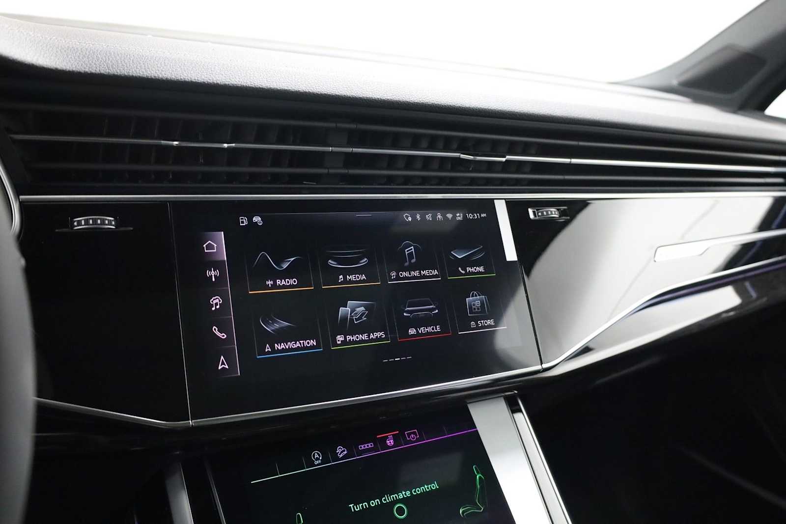 Thumbnail: 2026 Audi Q7 - 35