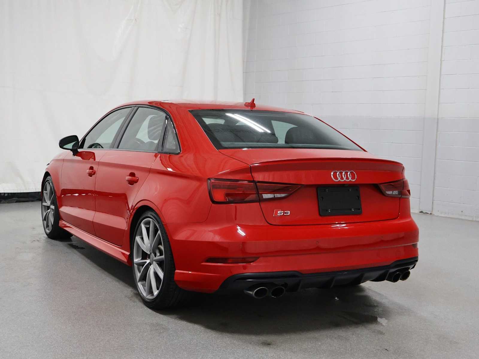 Thumbnail: 2018 Audi S3 - 3