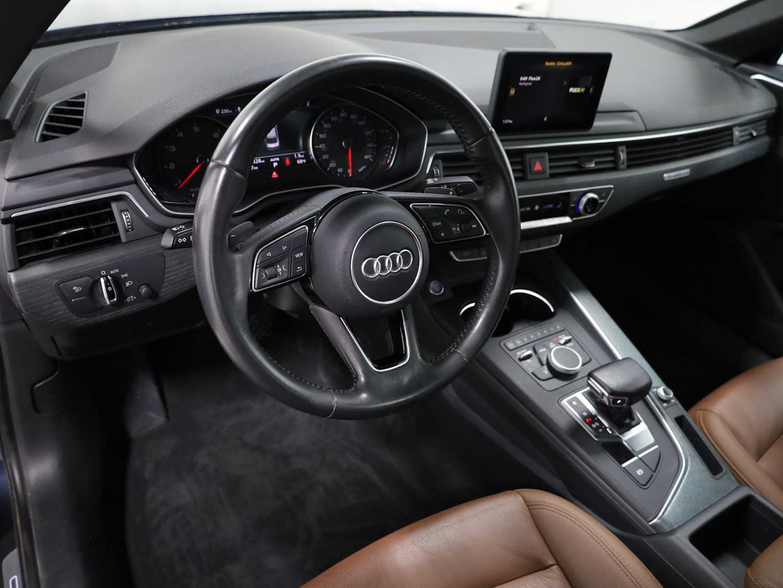 Thumbnail: 2018 Audi A4 - 4