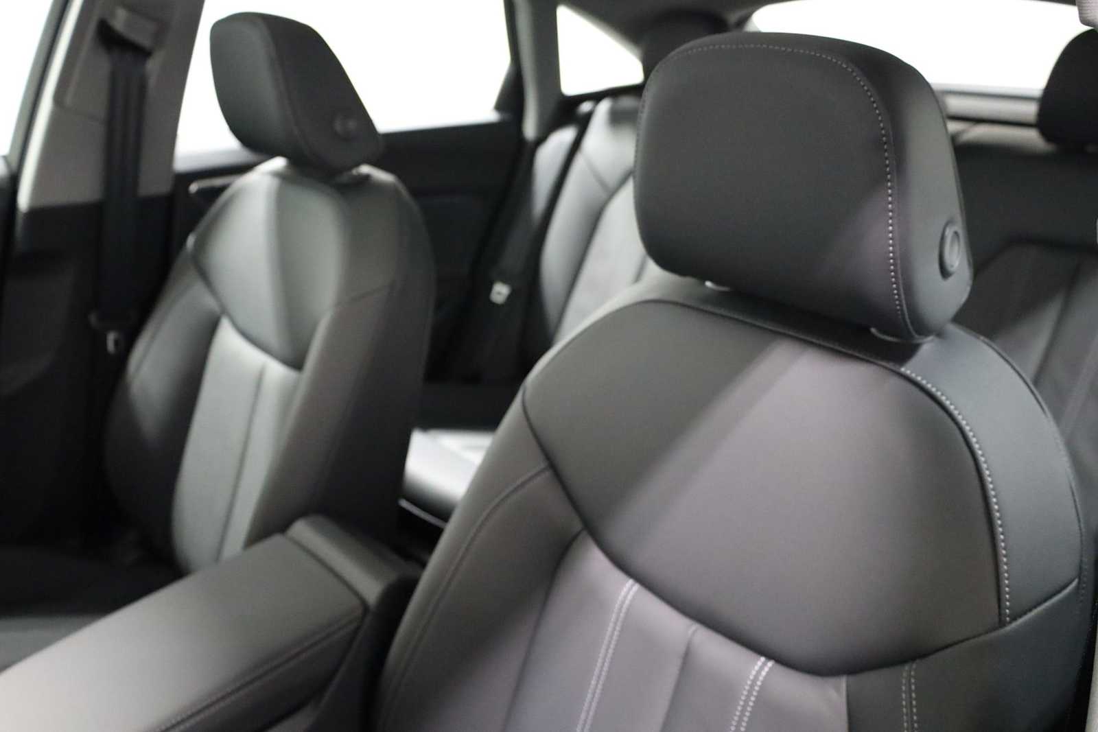 Thumbnail: 2025 Audi A5 - 18