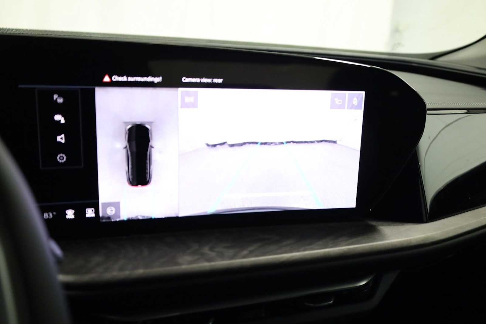 Thumbnail: 2025 Audi Q5 - 30