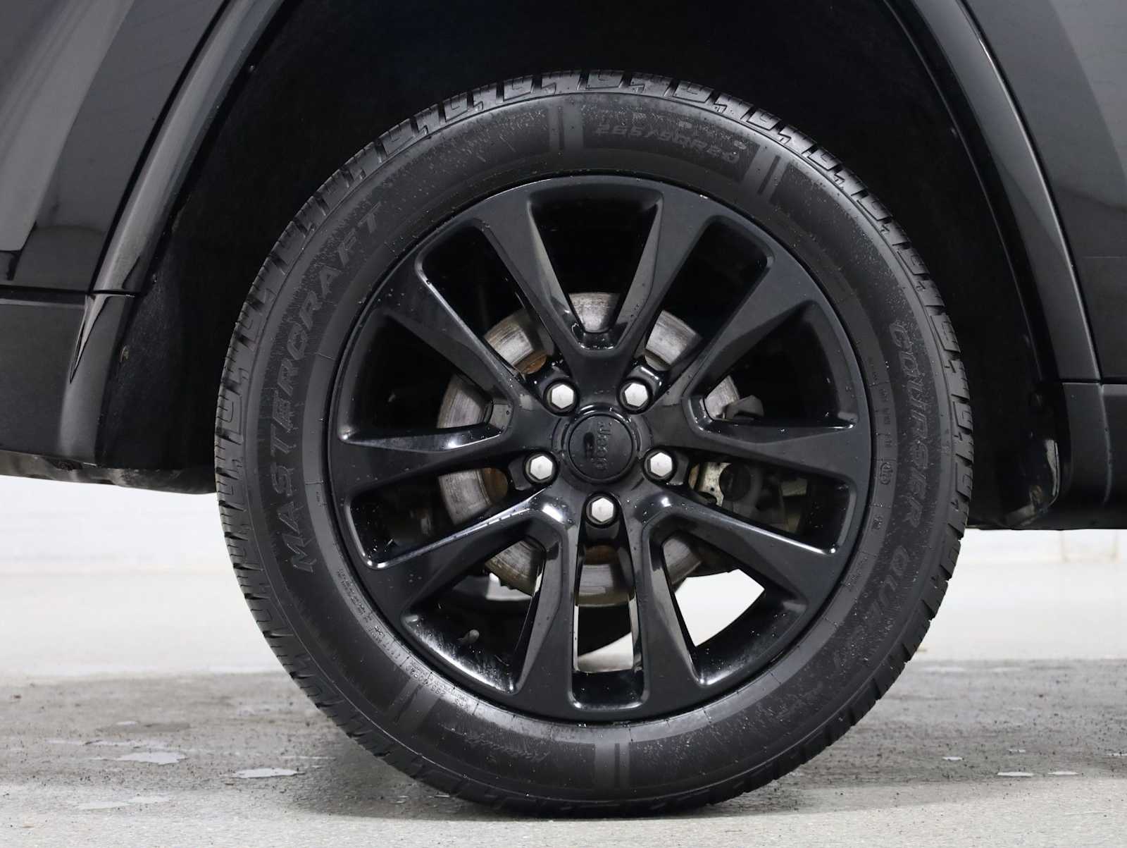 Thumbnail: 2019 Jeep Grand Cherokee - 36