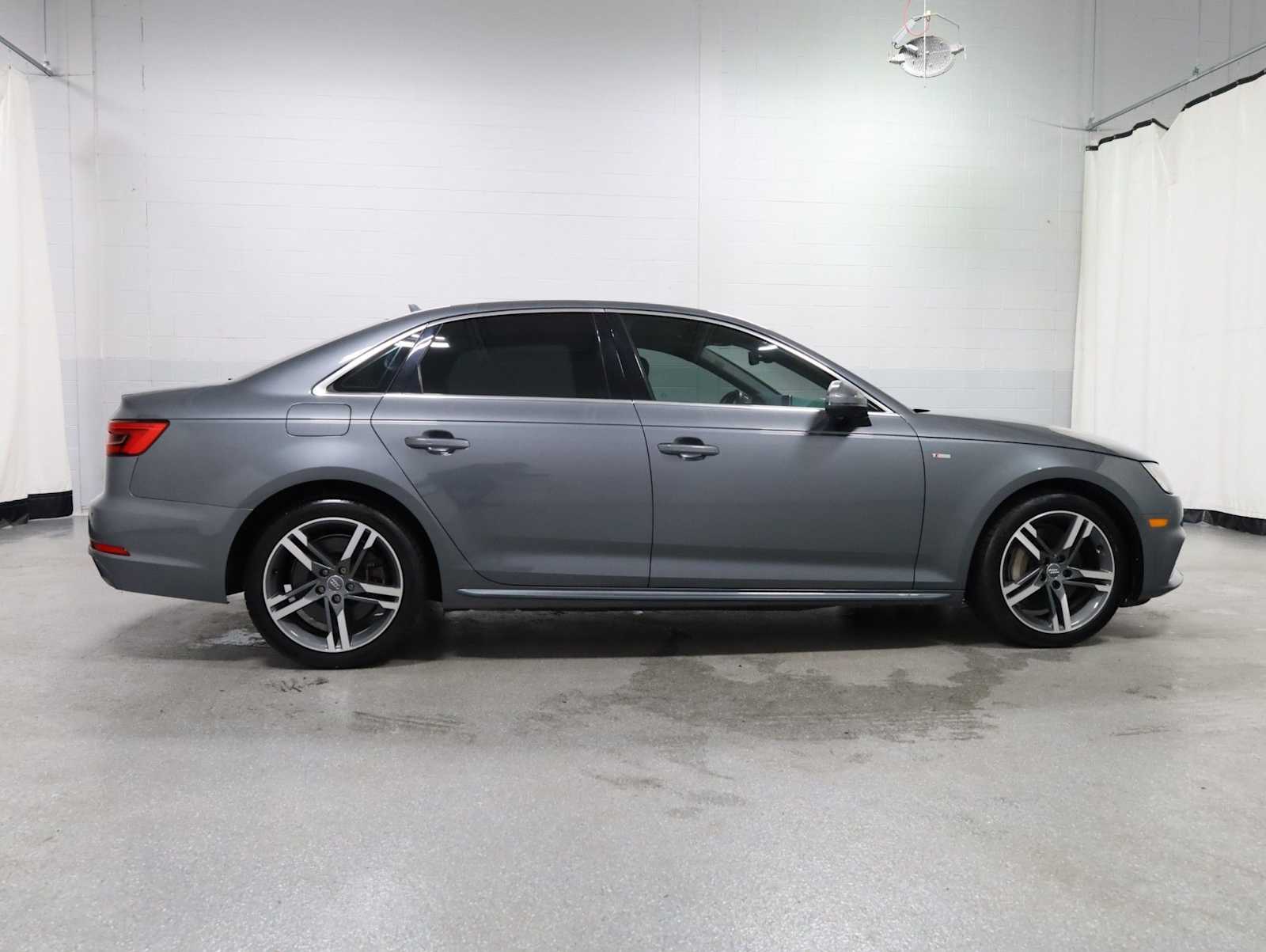 Thumbnail: 2017 Audi A4 - 10