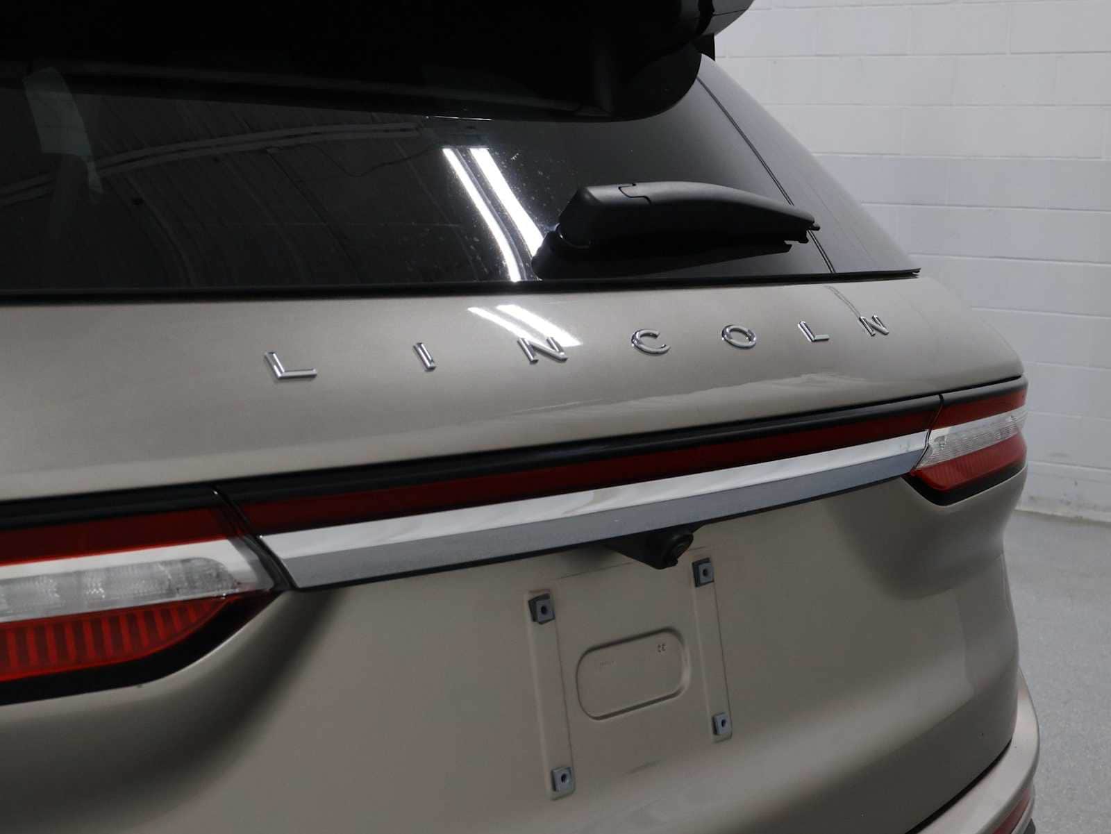 Thumbnail: 2021 Lincoln Corsair - 8