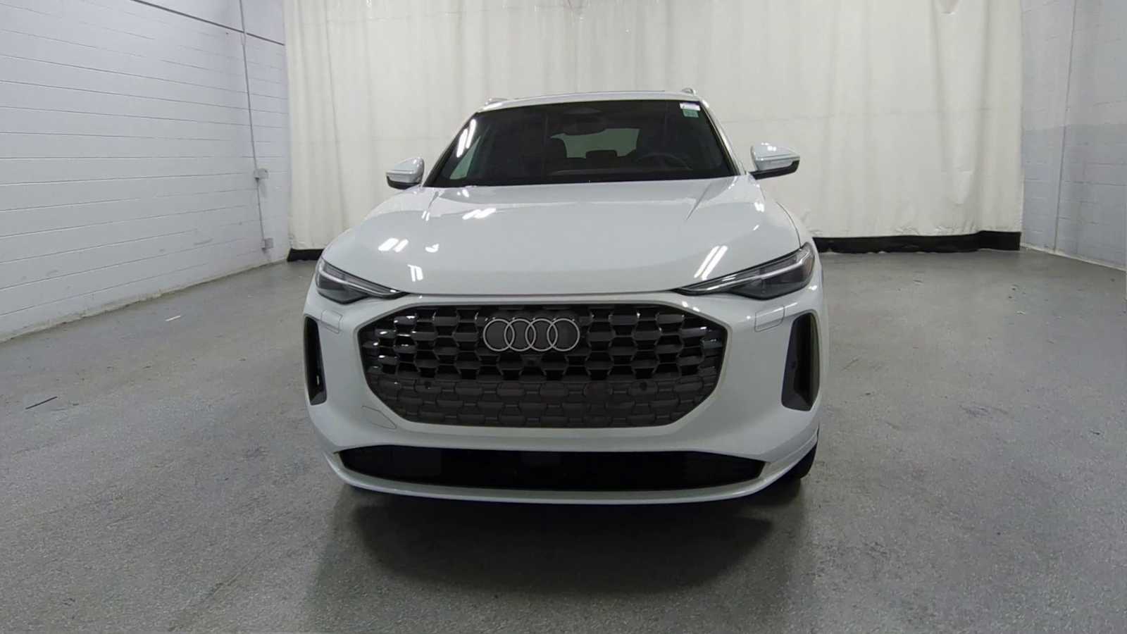 Thumbnail: 2025 Audi Q5 - 2