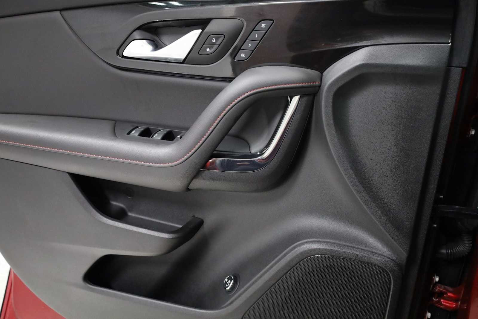 Thumbnail: 2023 Chevrolet Blazer - 15