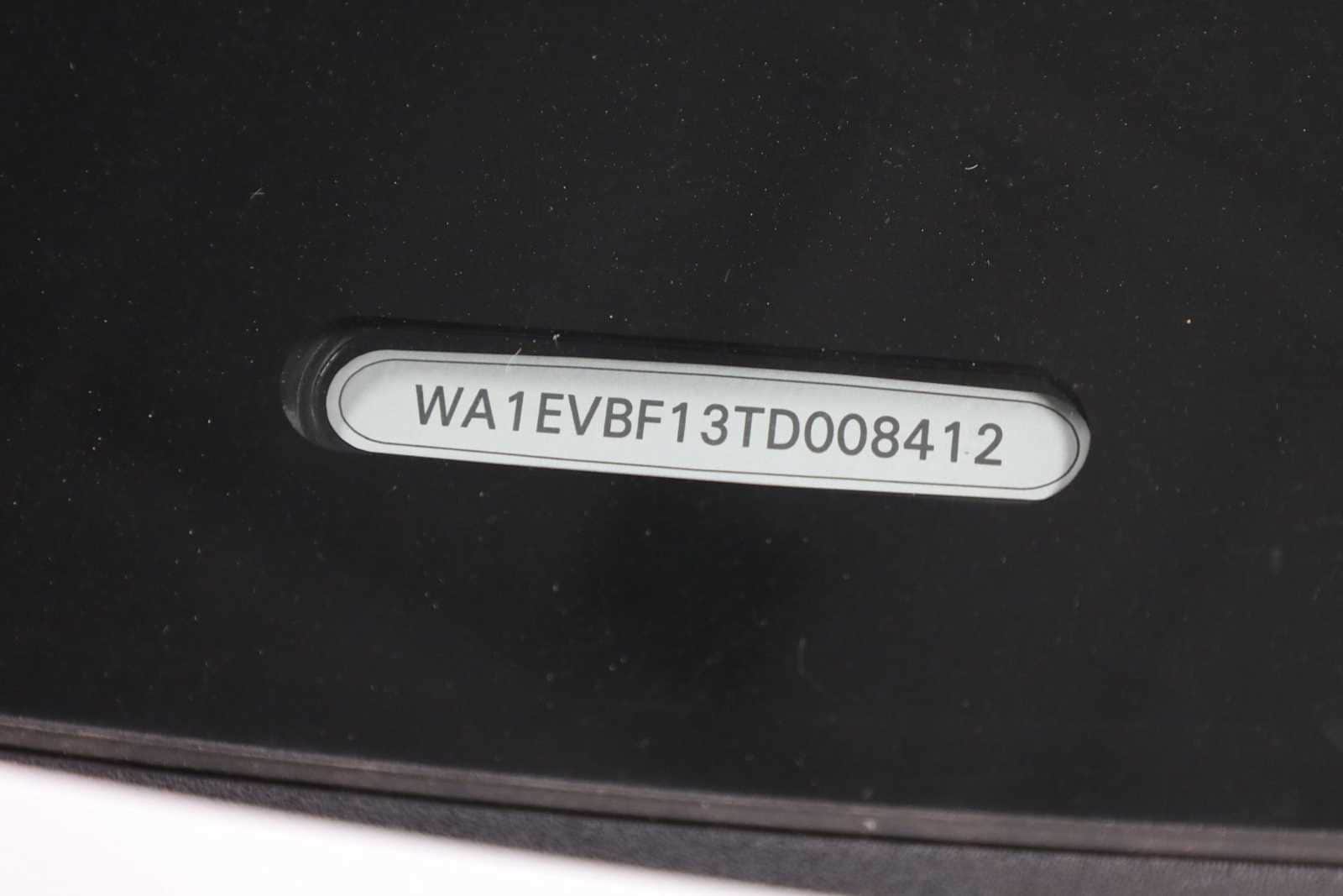 Thumbnail: 2026 Audi Q8 - 41