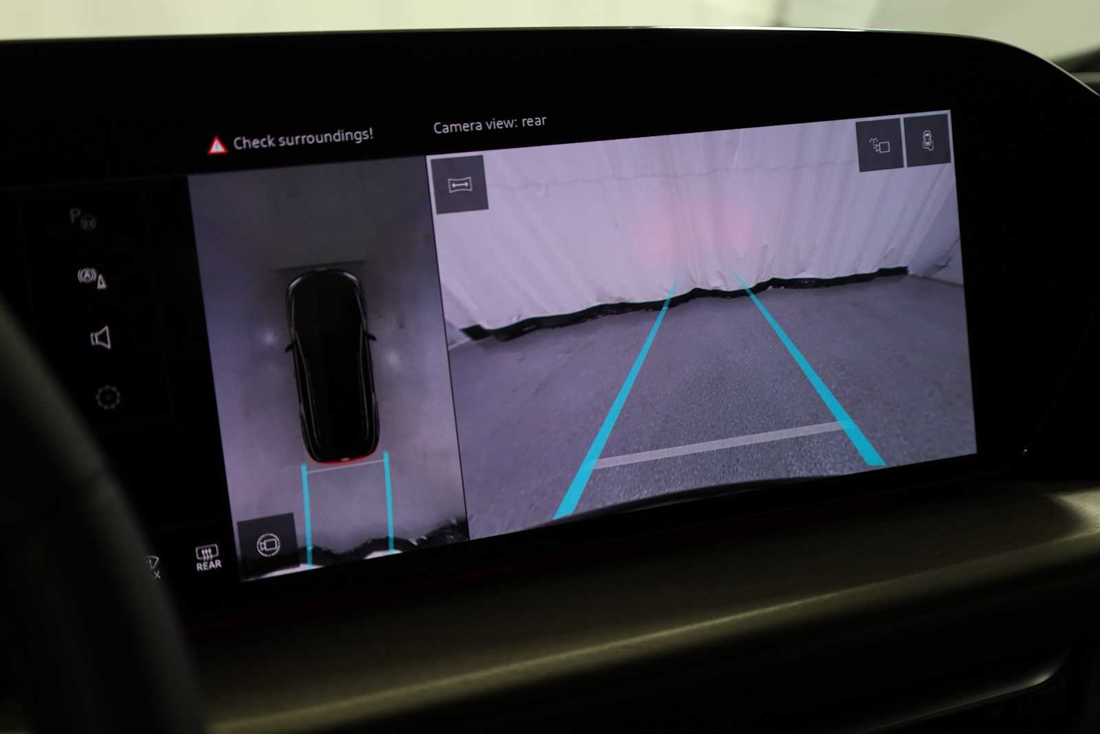 Thumbnail: 2025 Audi Q5 - 32