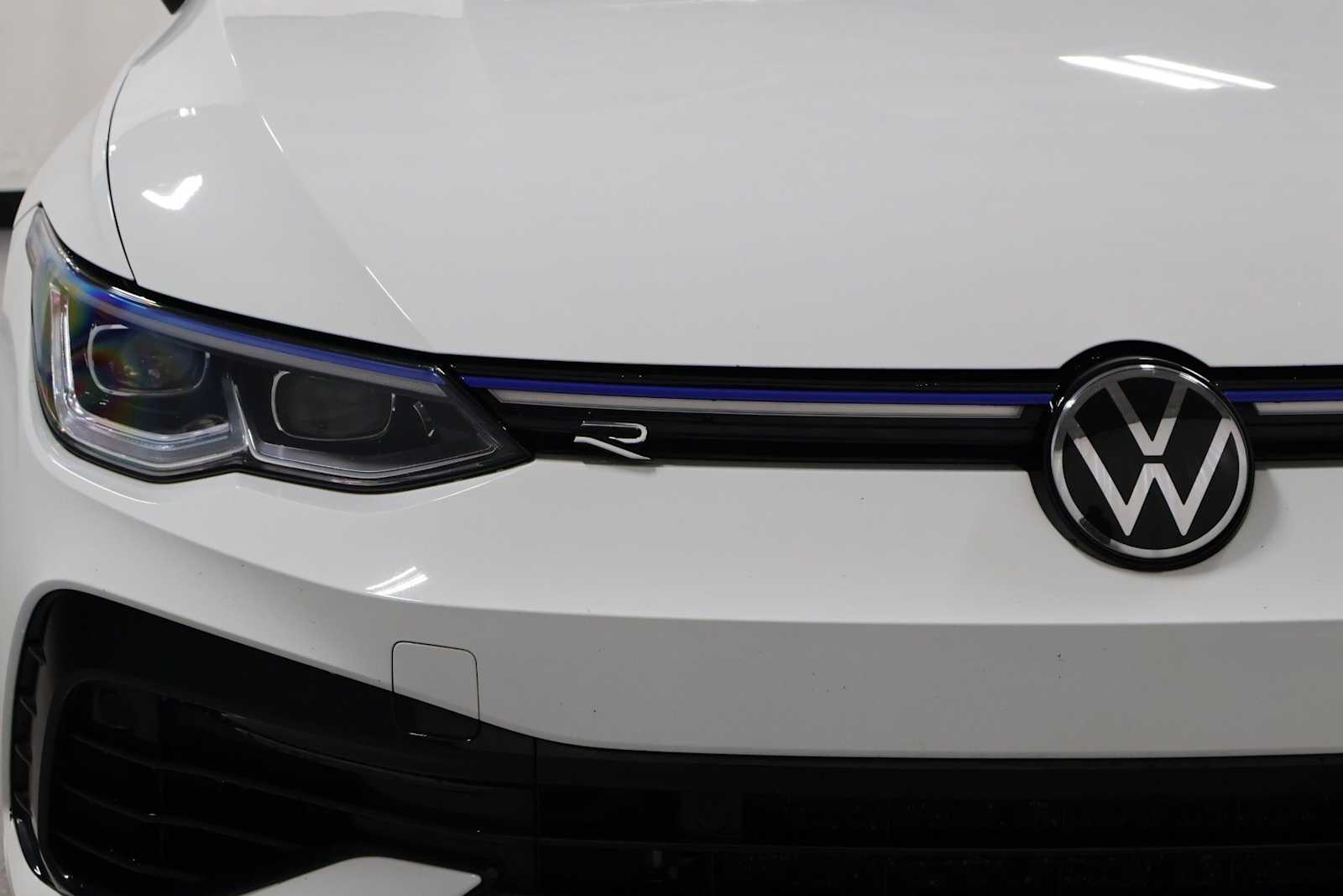 Thumbnail: 2023 Volkswagen Golf - 15