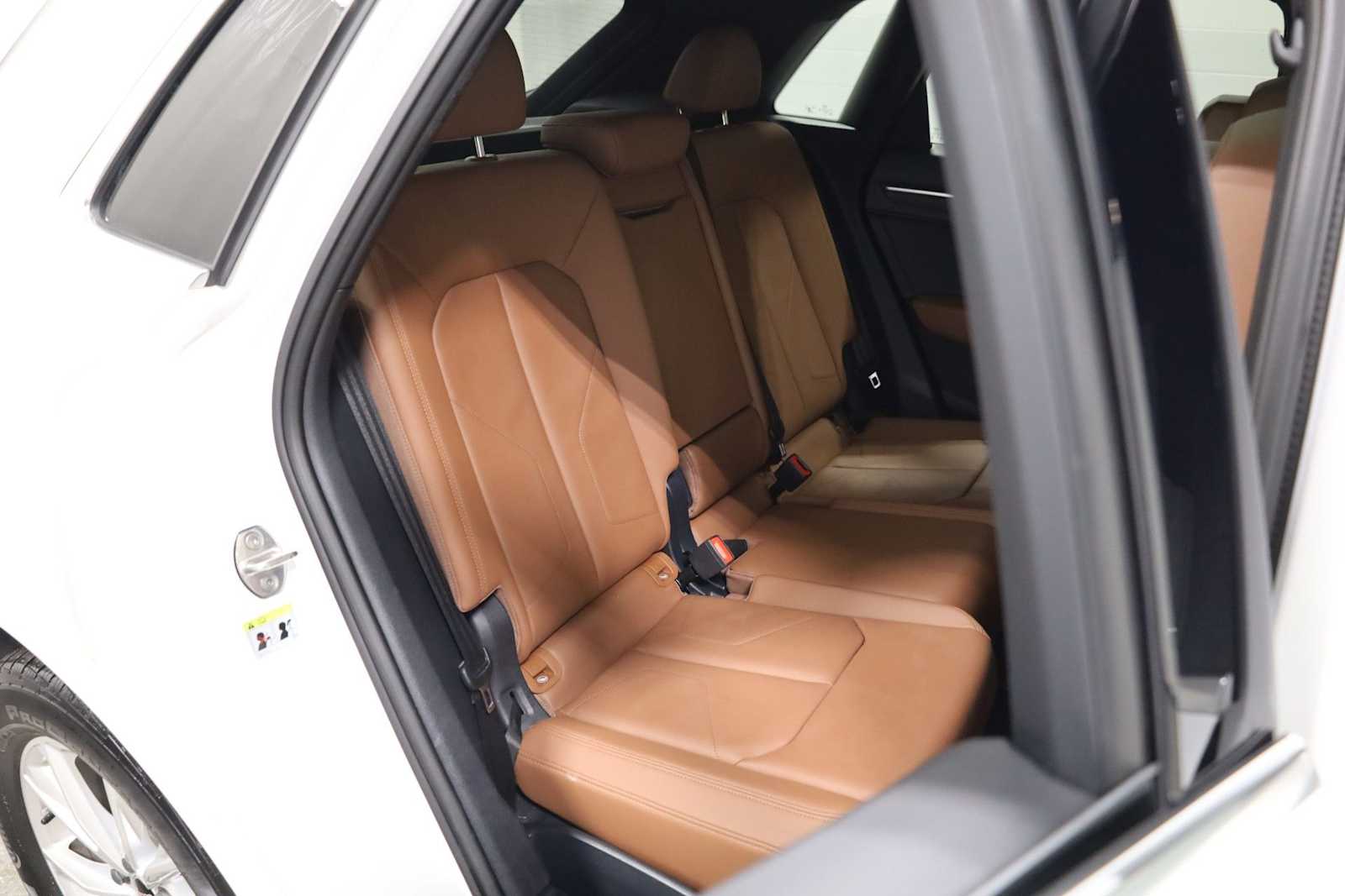 Thumbnail: 2023 Audi Q3 - 34