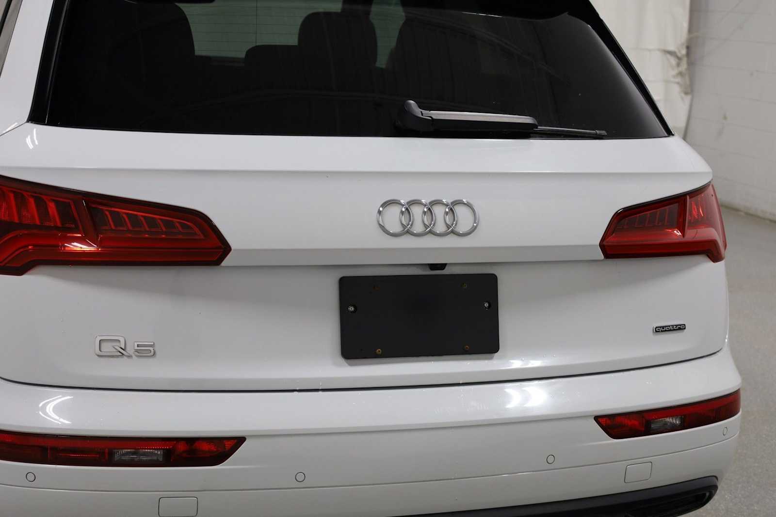 Thumbnail: 2019 Audi Q5 - 8