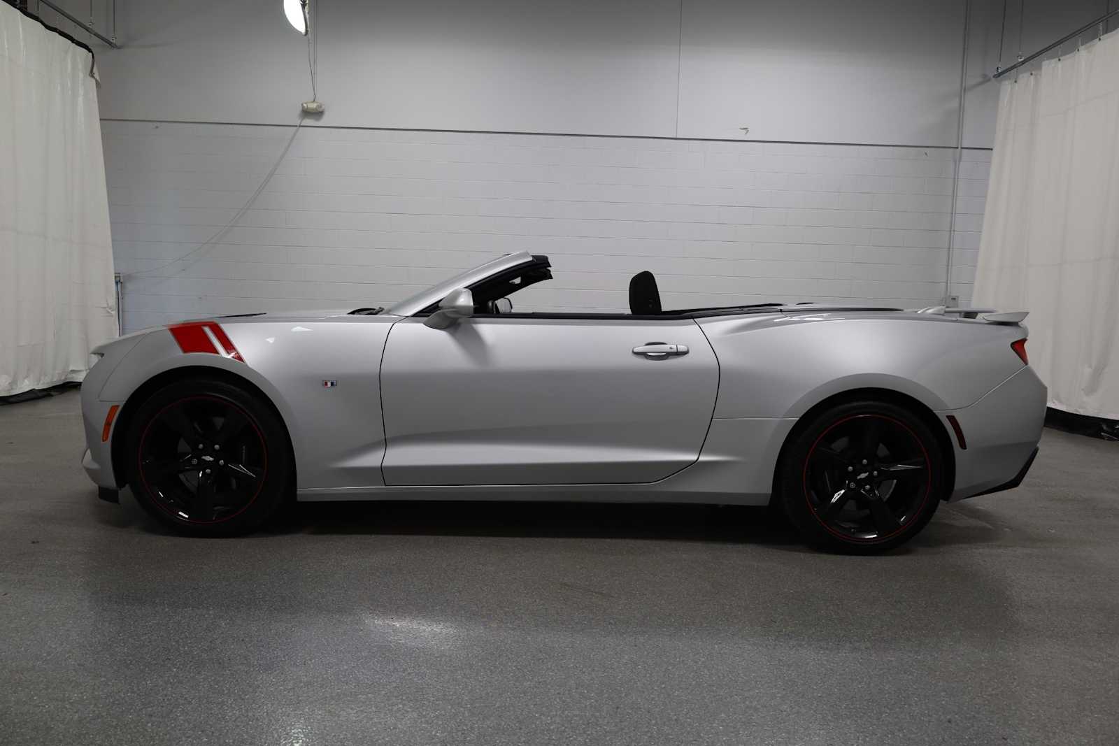 2016 Chevrolet Camaro 1SS photo 2