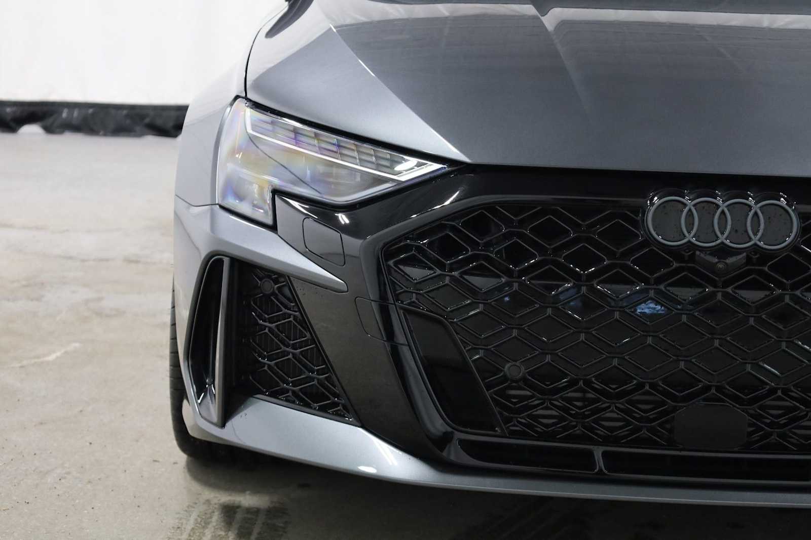 Thumbnail: 2026 Audi RS 3 - 15