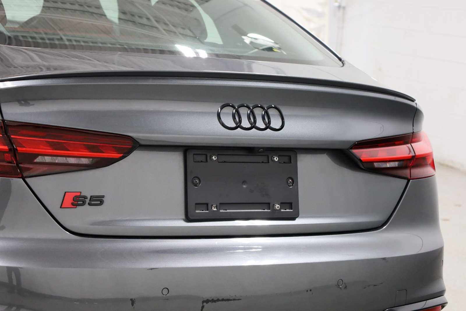 Thumbnail: 2023 Audi S5 - 8