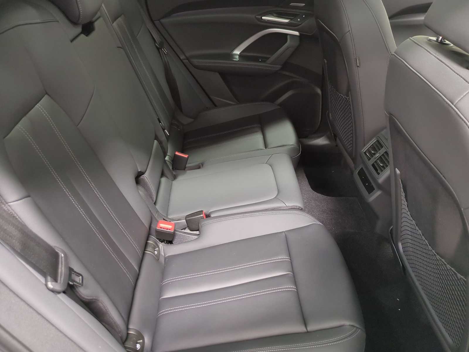 Thumbnail: 2026 Audi Q5 - 35