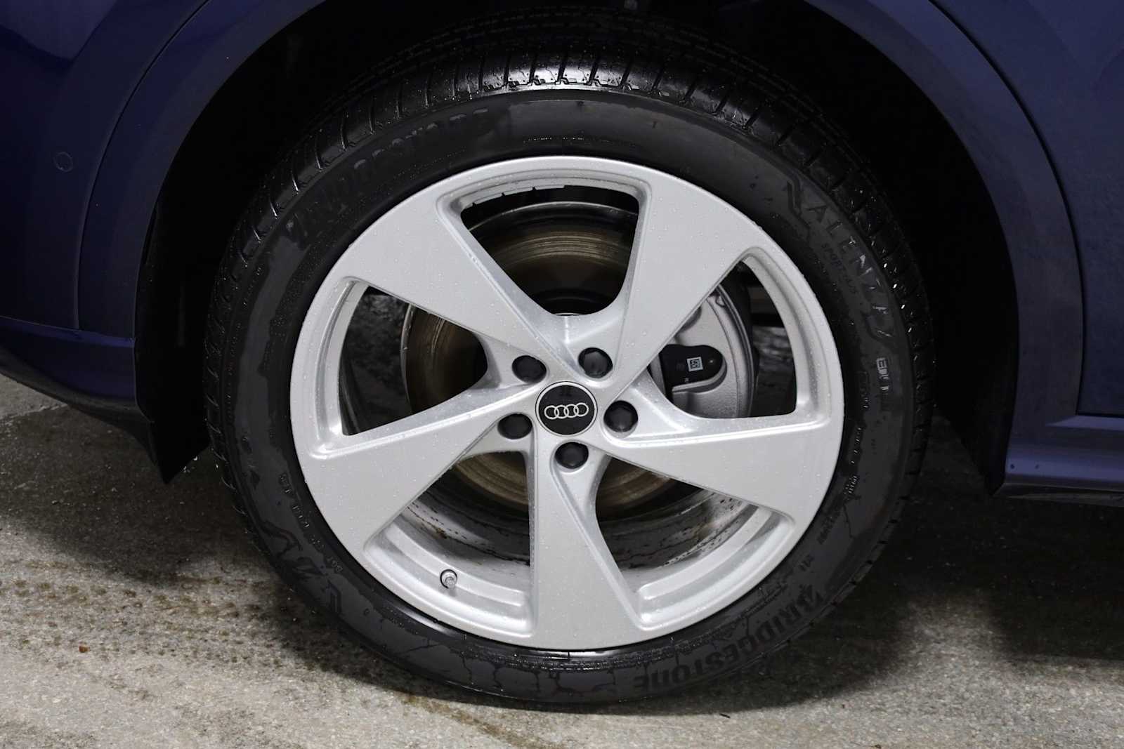 Thumbnail: 2025 Audi Q5 - 38