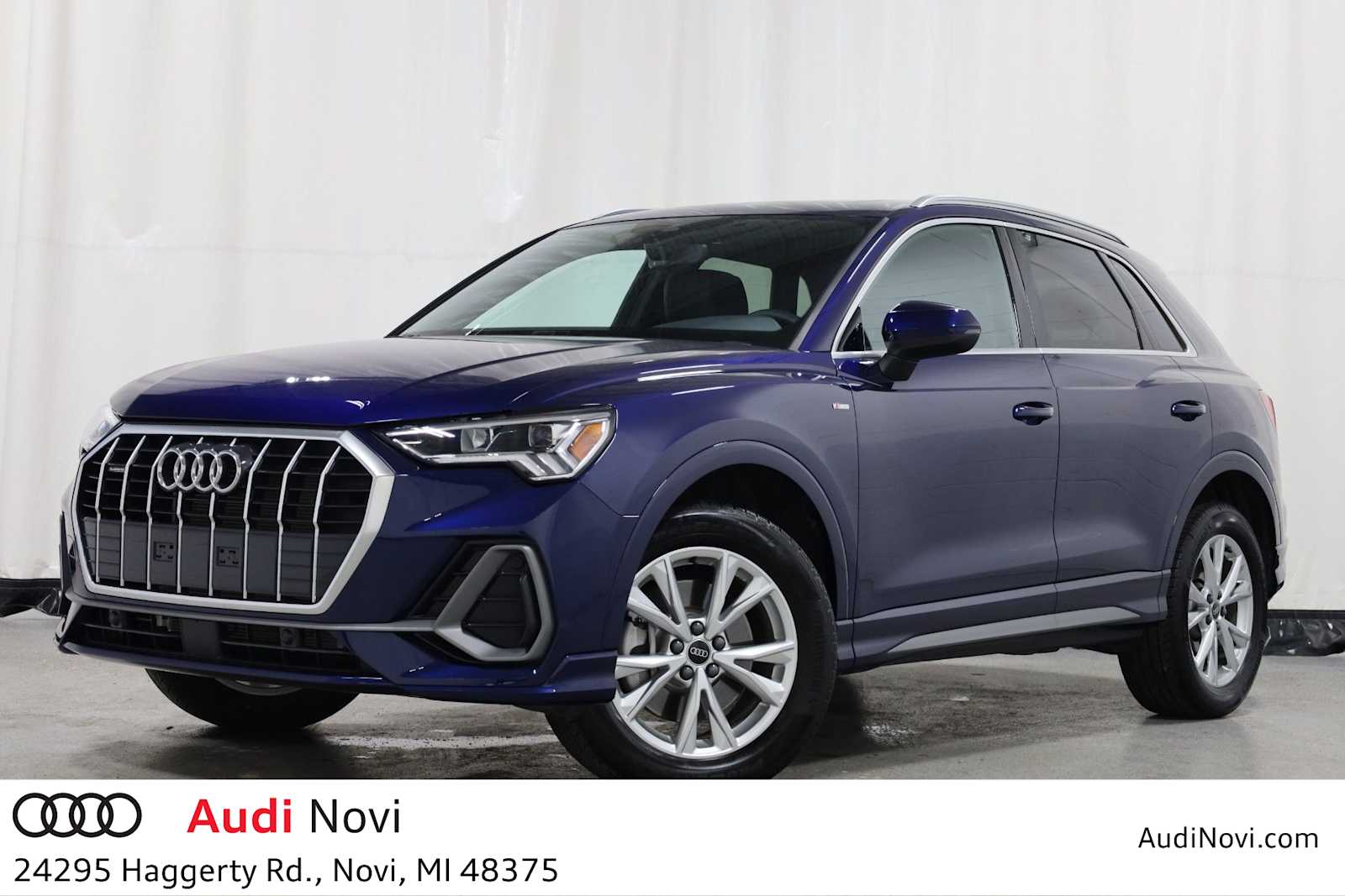 Thumbnail: 2025 Audi Q3 - 1