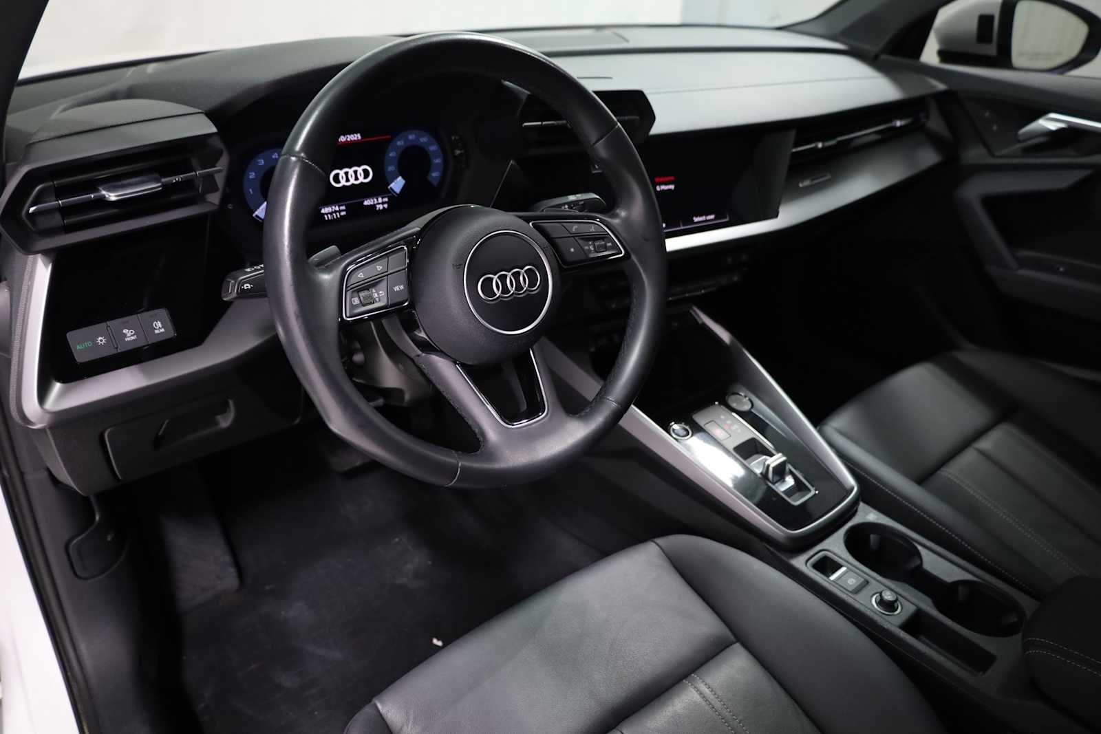 2023 Audi A3 40 Premium photo 4