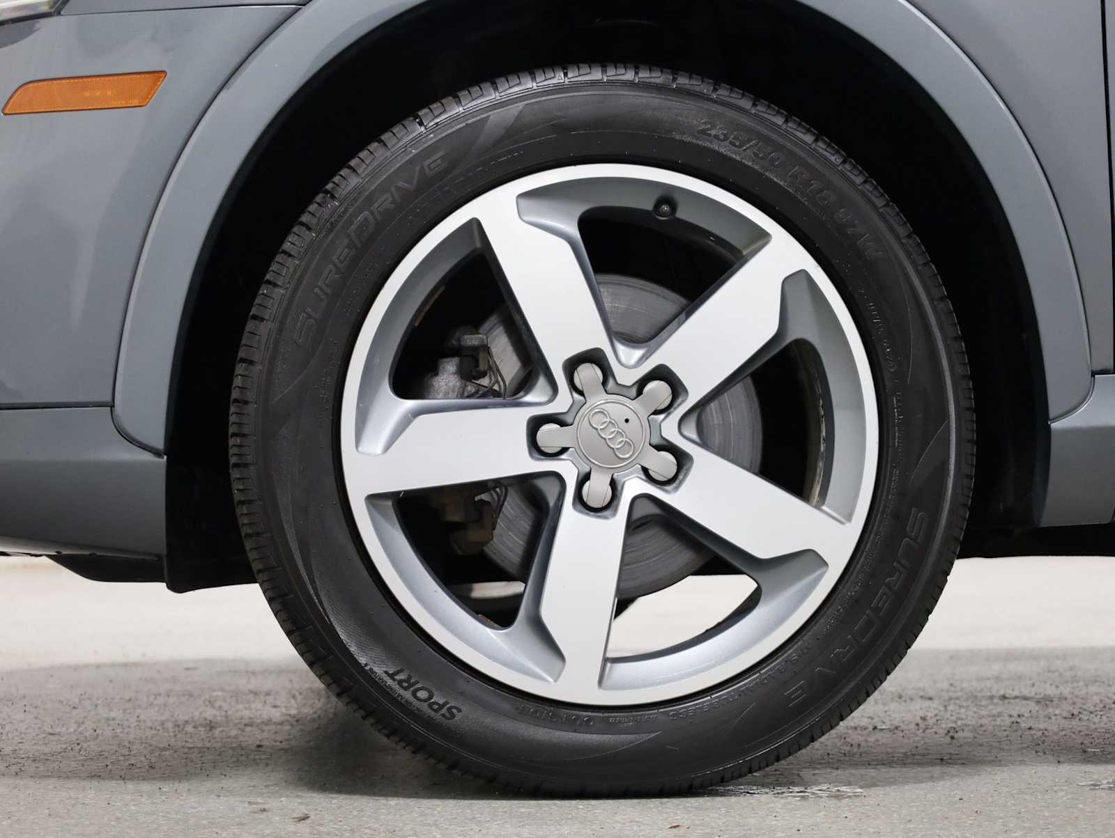 Thumbnail: 2015 Audi Q3 - 37