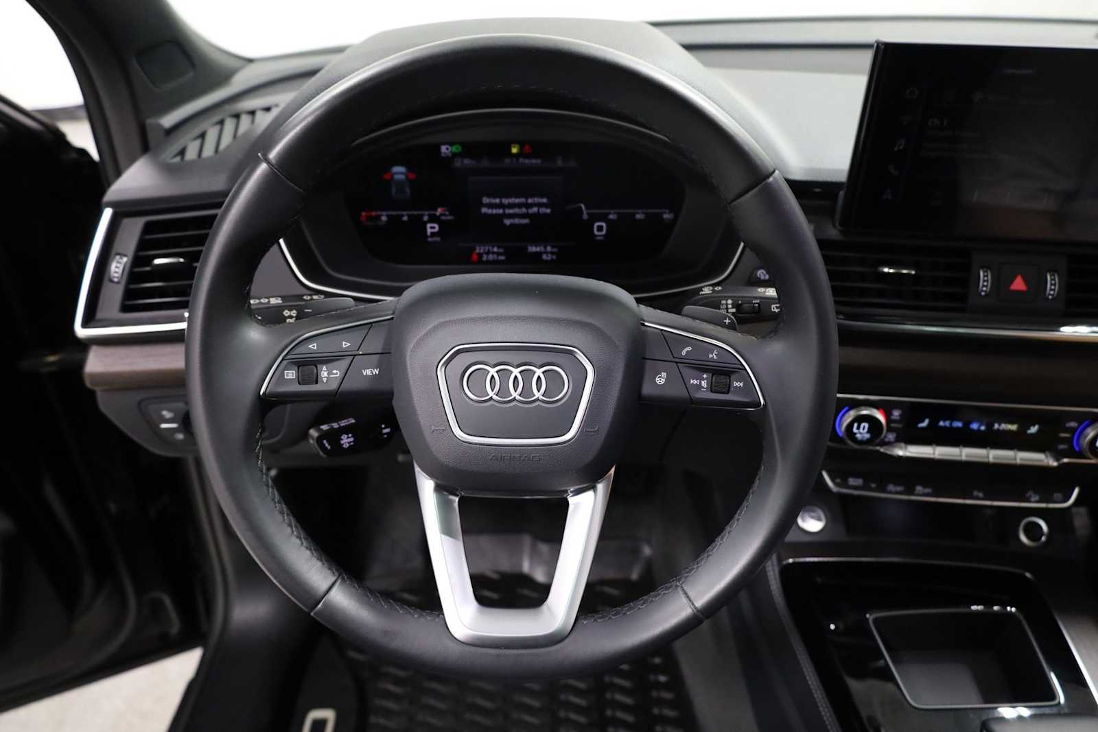 Thumbnail: 2023 Audi Q5 - 24