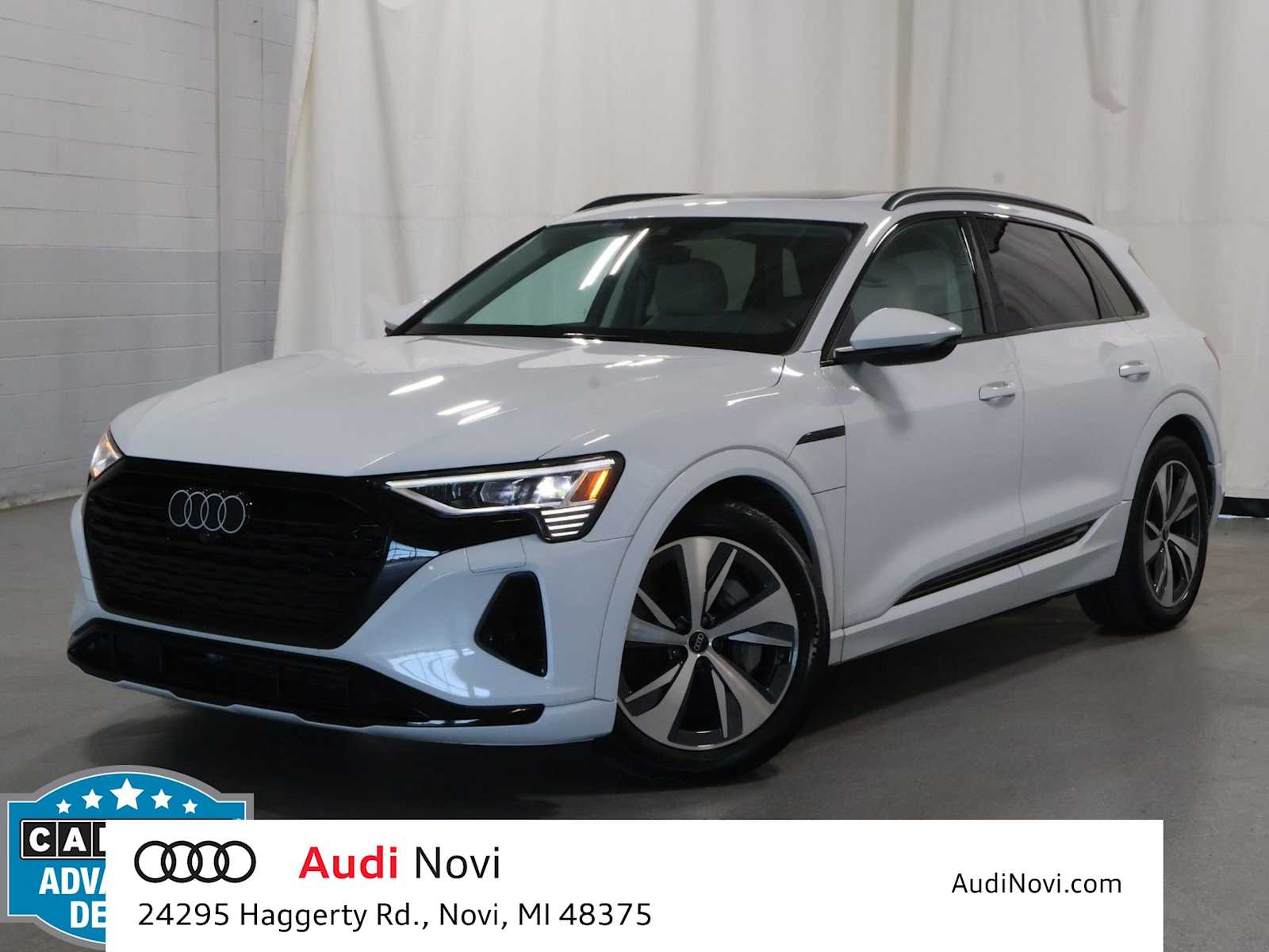 2024 Audi Q8 e-tron Premium