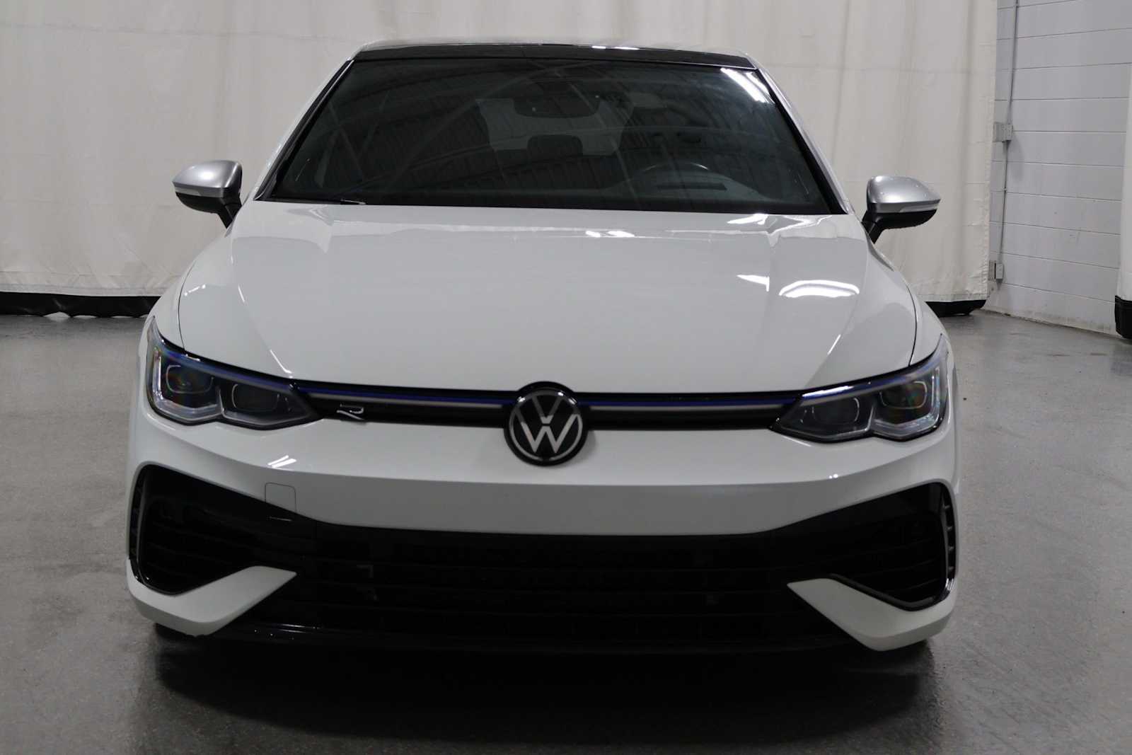 Thumbnail: 2023 Volkswagen Golf - 14