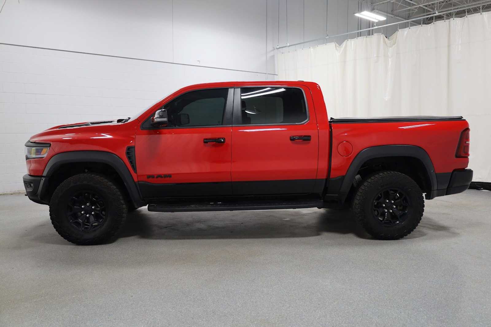 Thumbnail: 2025 RAM 1500 - 2