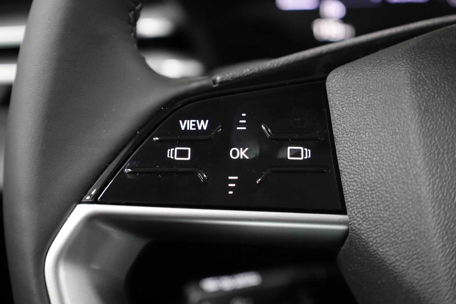 Thumbnail: 2025 Audi A5 - 36